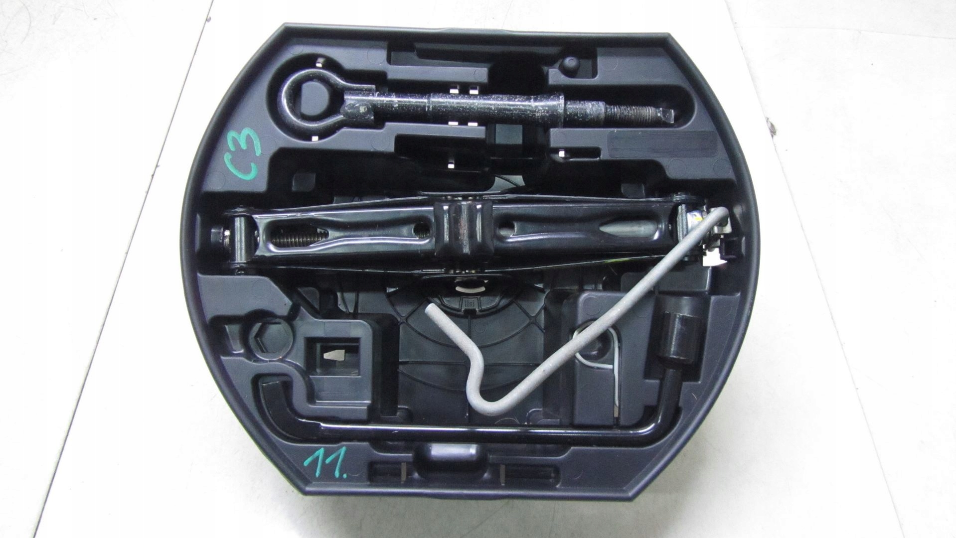 119/011 - CITROEN C3 III ЛЕВЕРИК уха картридж колеса 17-19