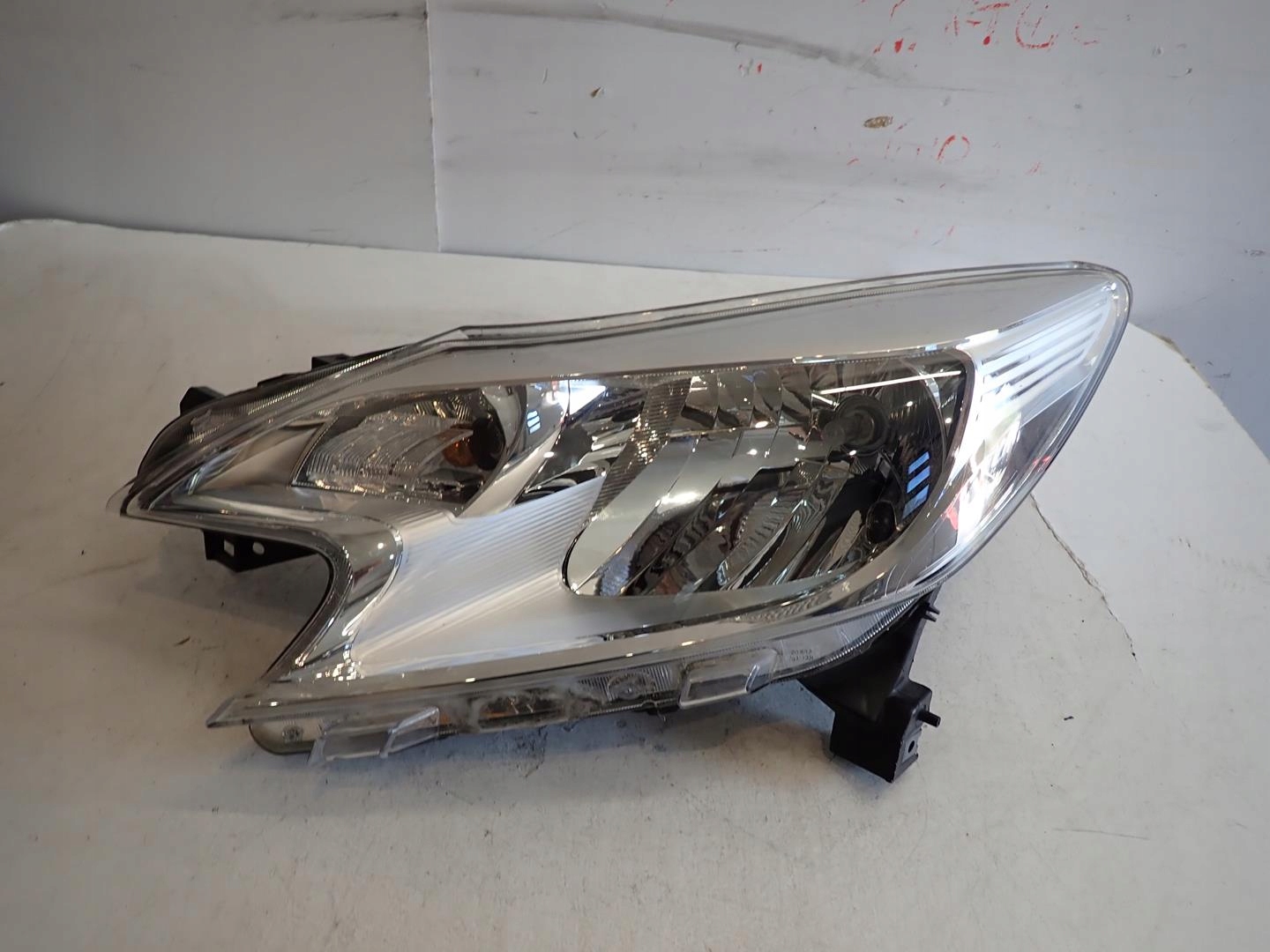 light front front left NISSAN NOTE II 2013