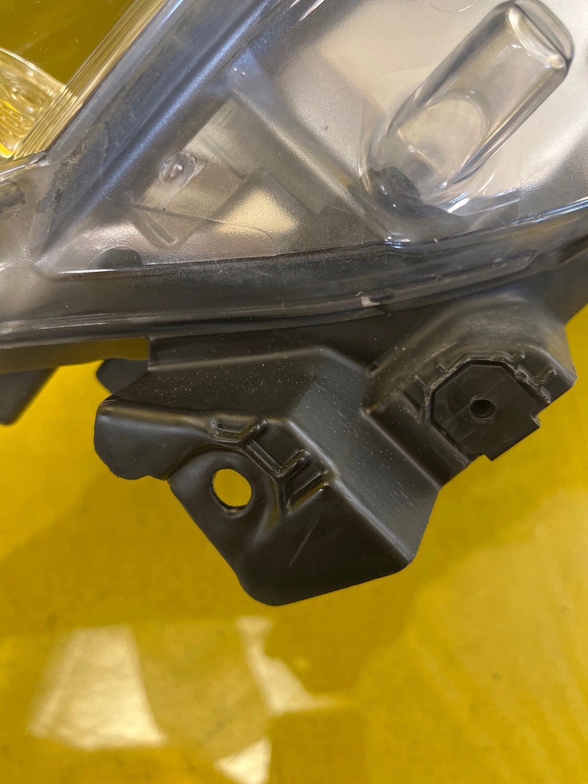 light right RENAULT LAGUNA III LIFT normal 2011
