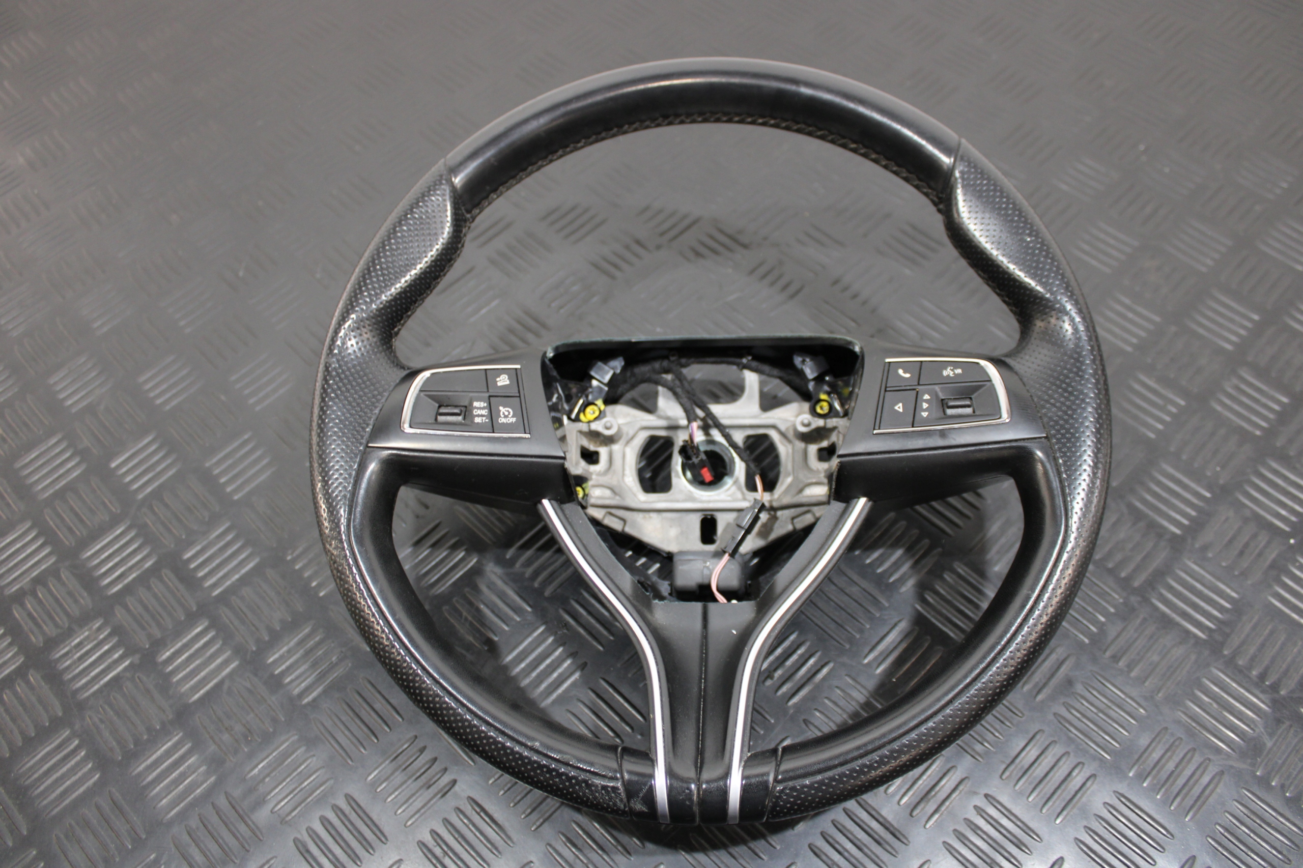 lenkrad MULTIFUNKCJA MASERATI LEVANTE M161