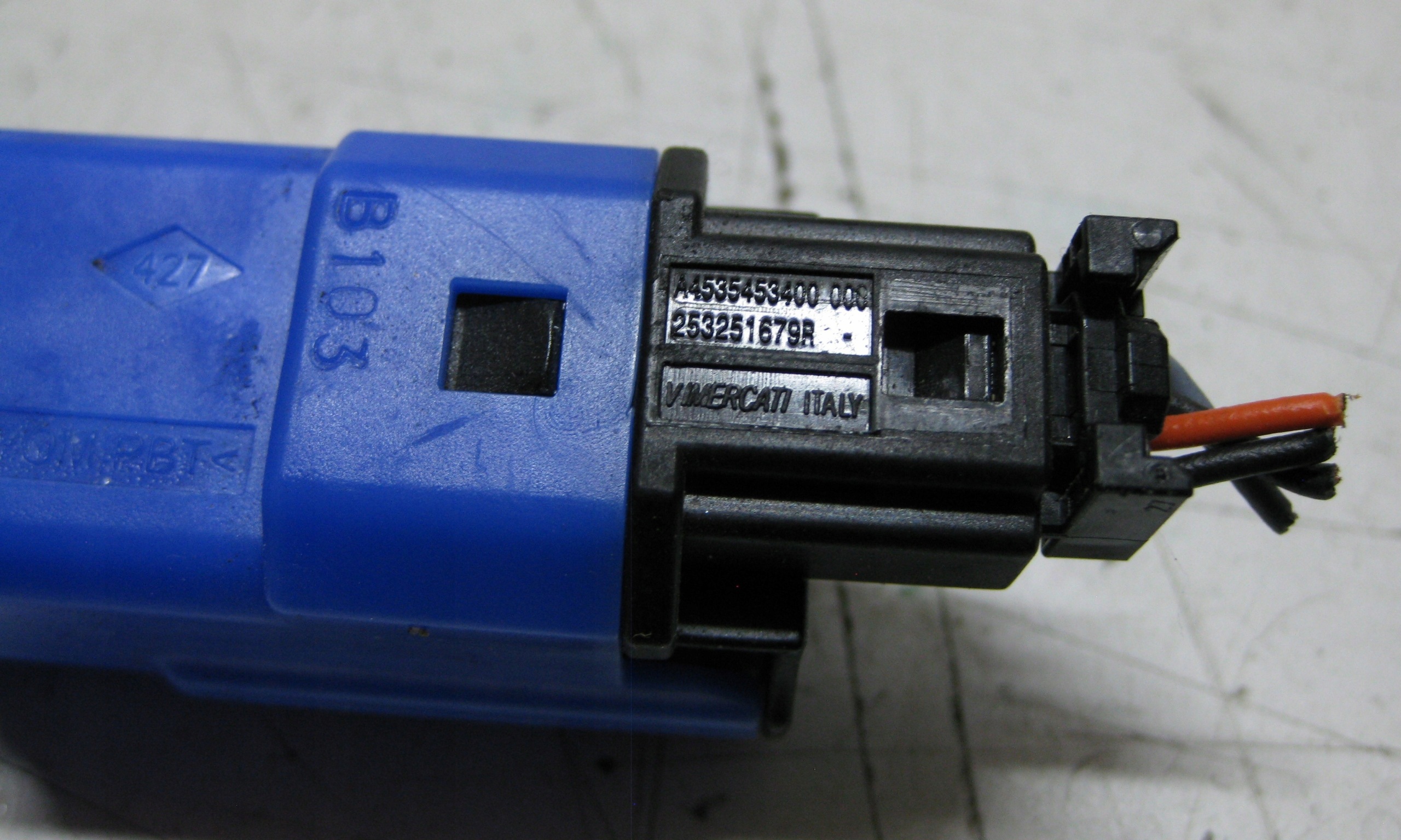 RENAULT MASTER III LIFT Sensor der Kupplung 253251679R