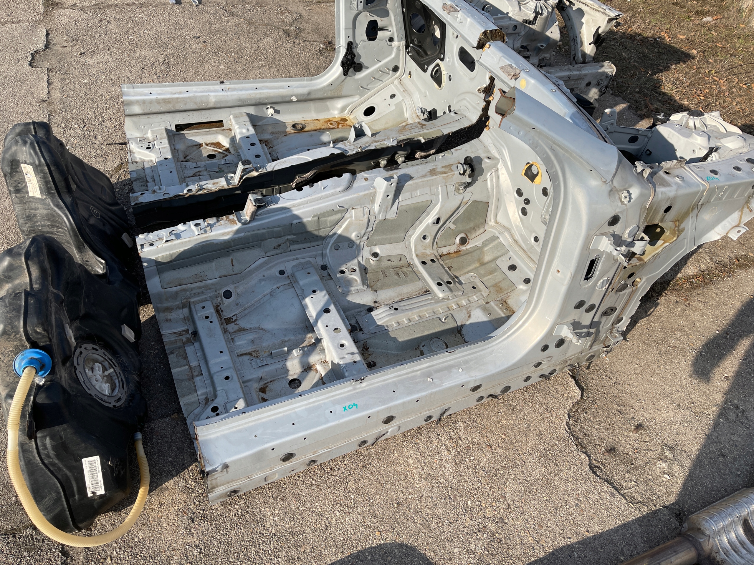 BMW 6 F13 F12 ĆWIARA PODŁUŻNICA PRAWA FARTUCH PRÓG Typ samochodu Samochody osobowe