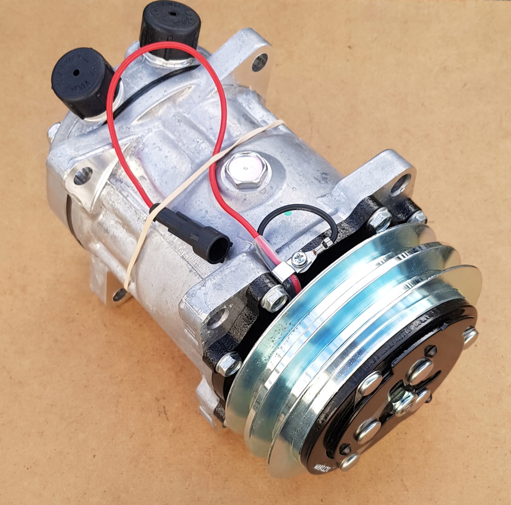 ОРИГІНАЛЬНИЙ КОМПРЕСОР MANITOU 236716