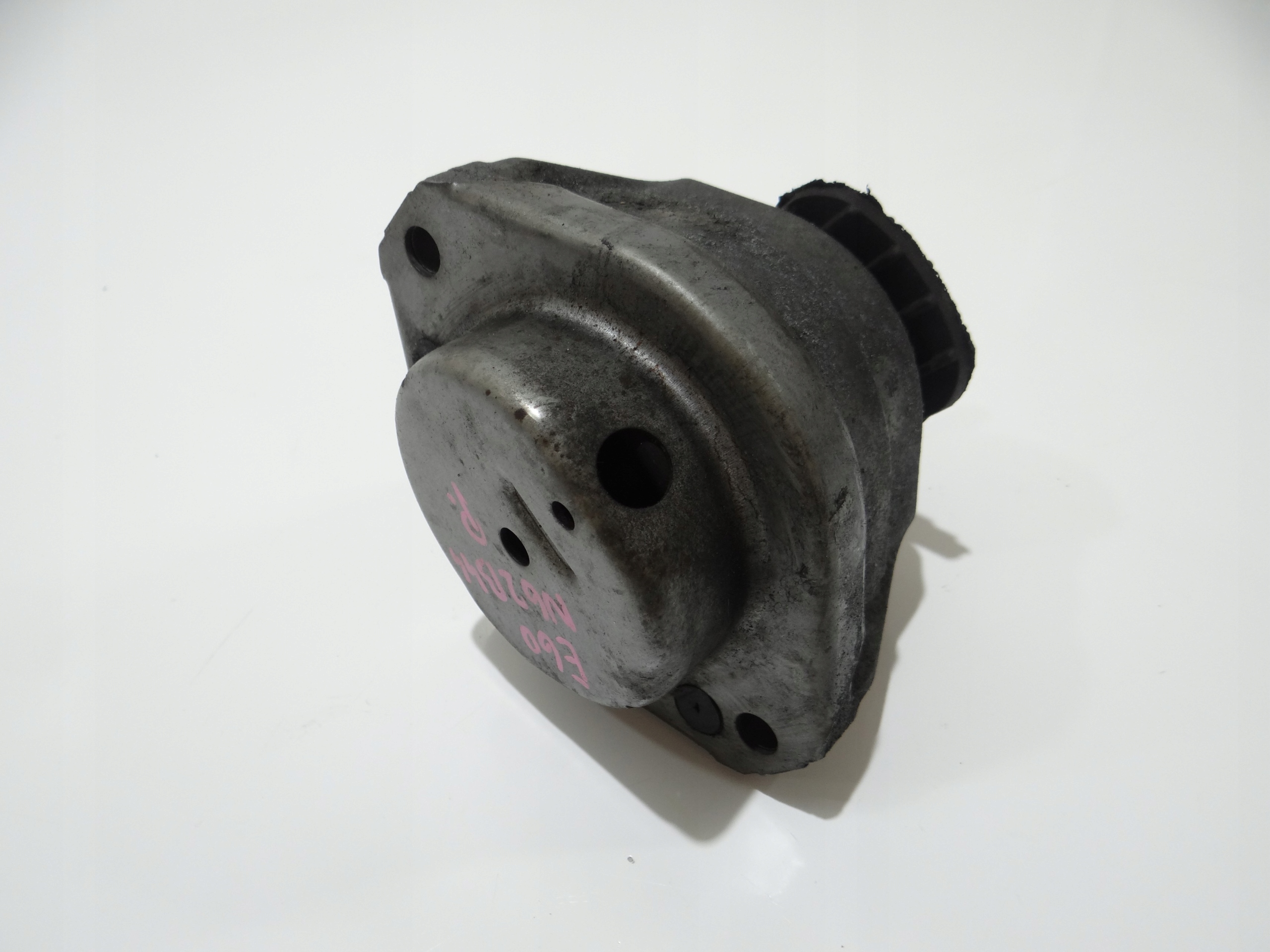 engine mount right BMW E60 N62B44 6762608