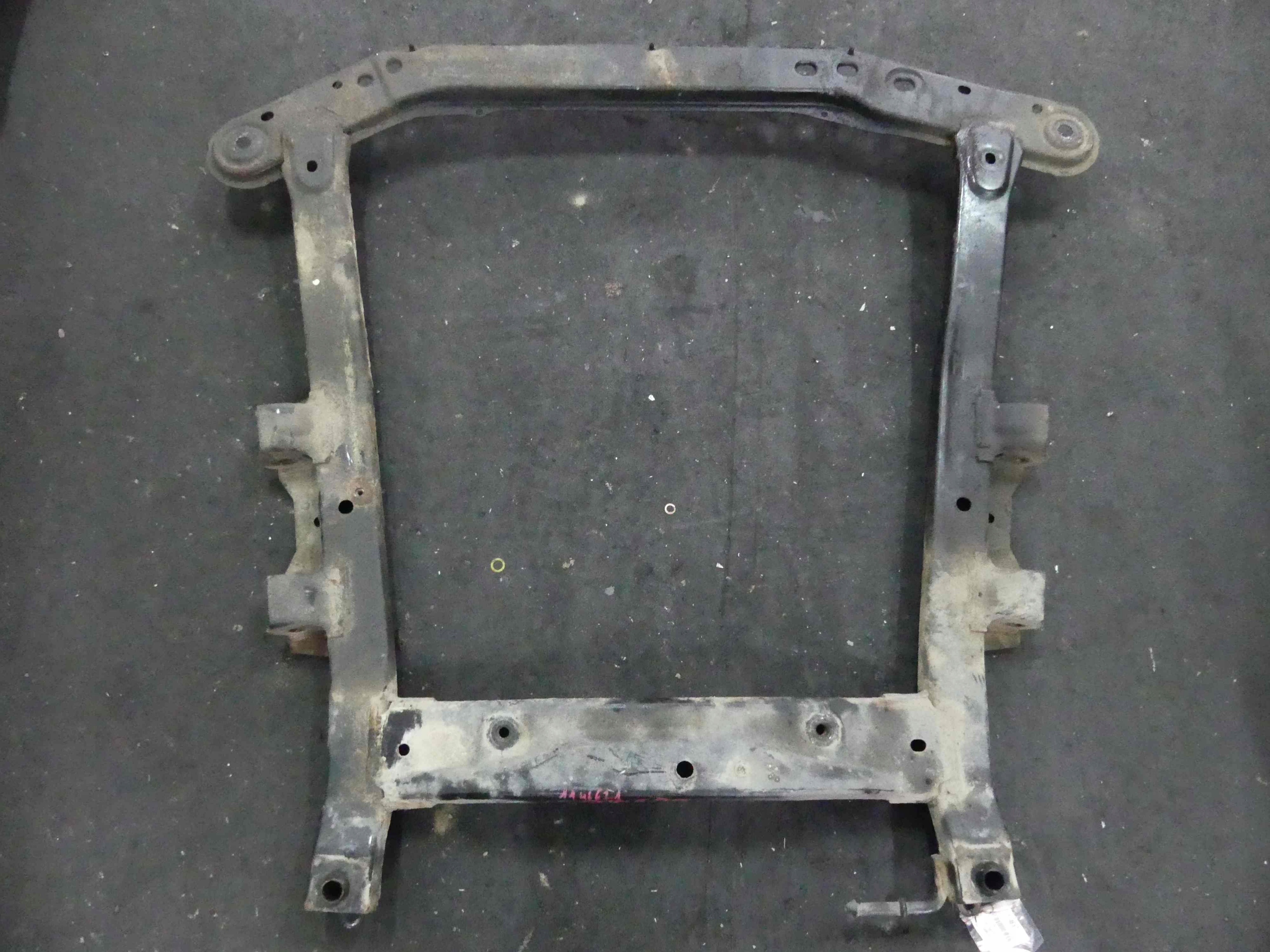 SANKI BELKA SILNIKA DACIA LOGAN 1.5 DCI