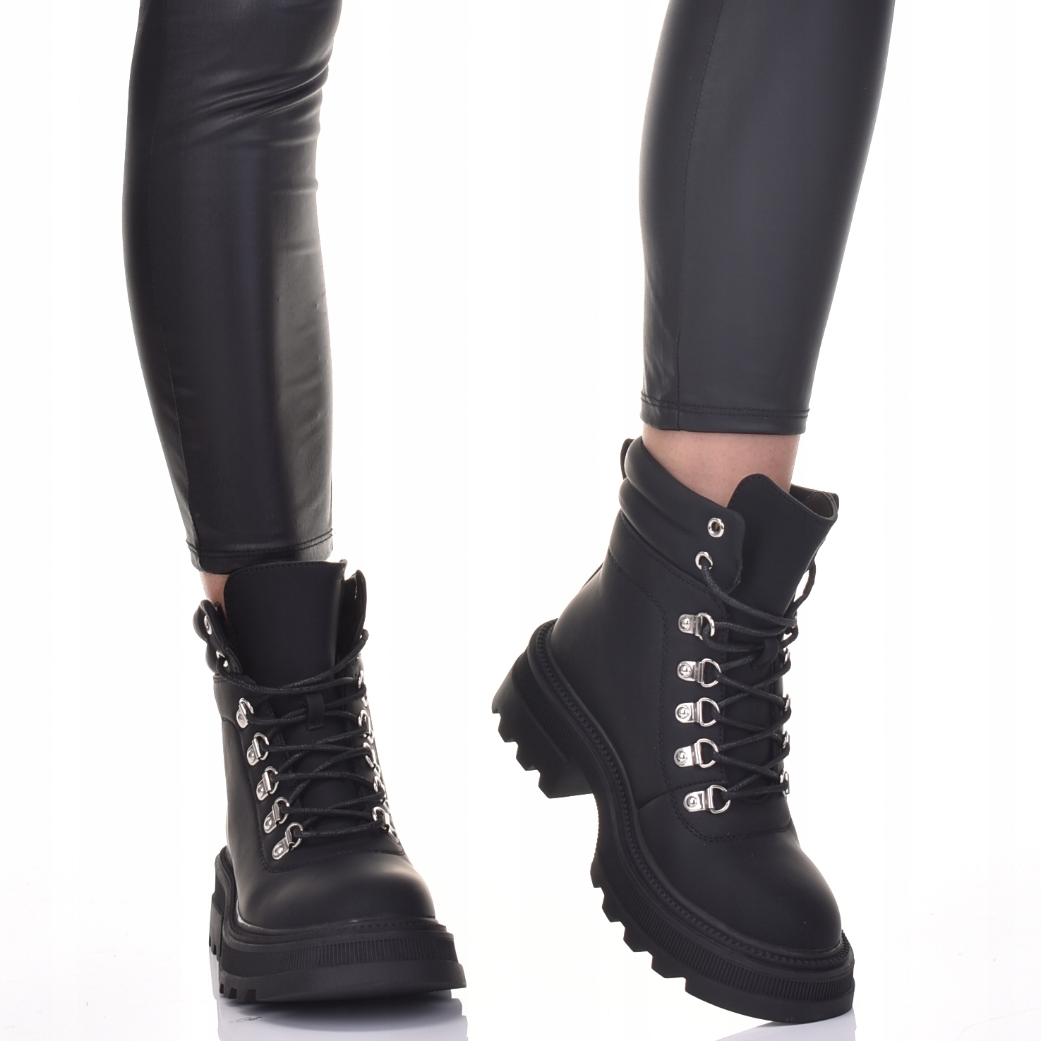 BOTKI TRAPERY DAMSKIE WIOSENNE BUTY SKÓRZANE KLASYCZNE Kod producenta 8532KDWA