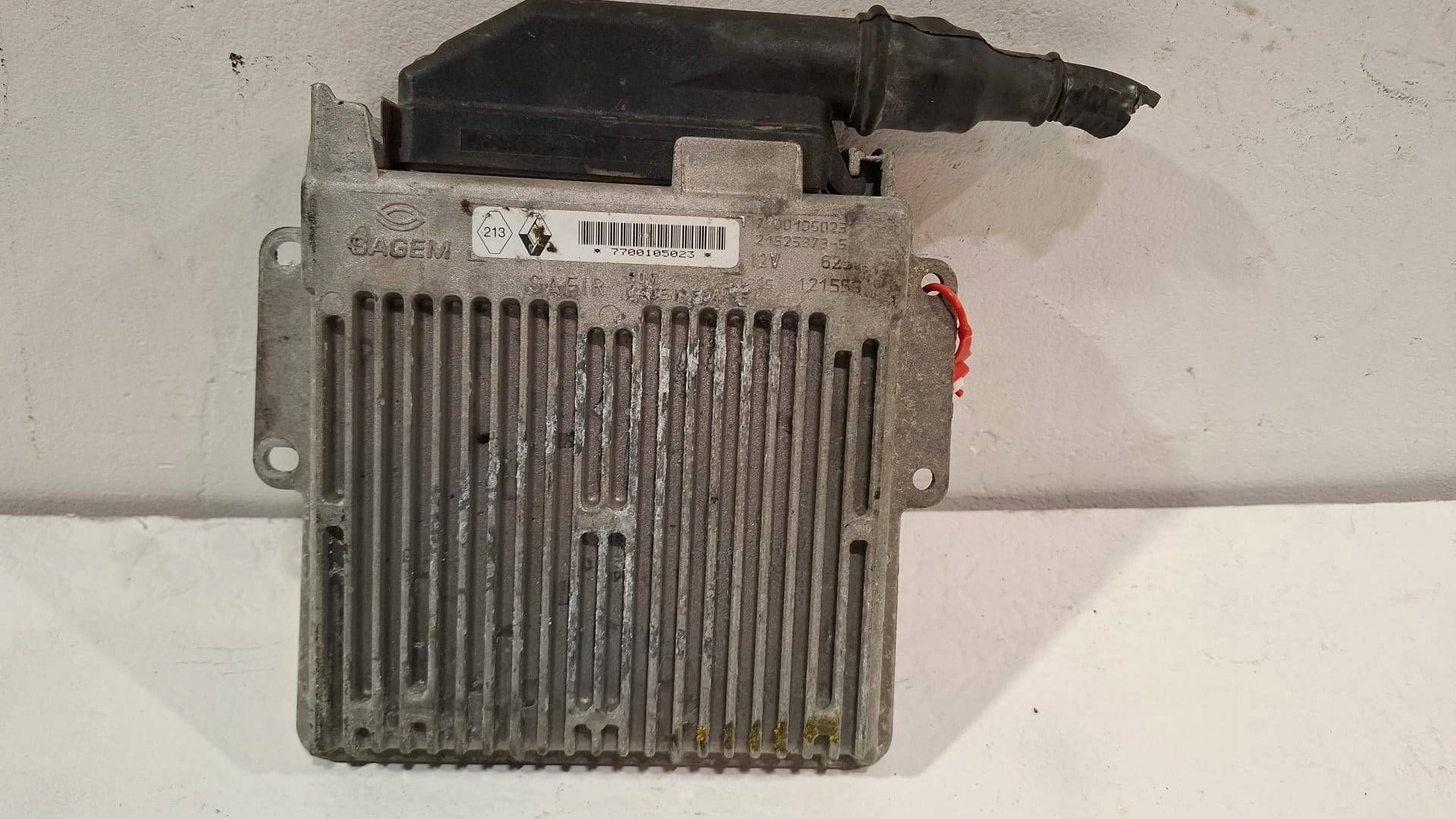 Centralina Motore computer 7700105023 Renault Twingo 1.2