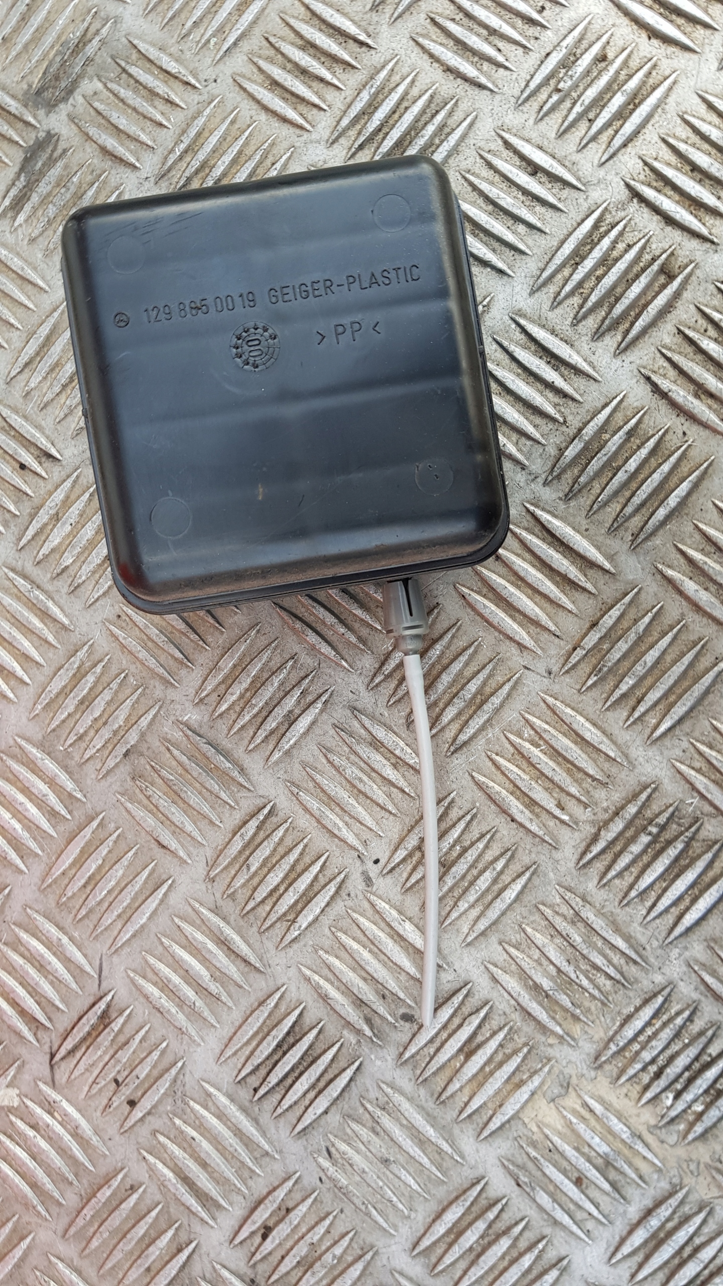 MERCEDES W208 serbatoio pressione 1298050019