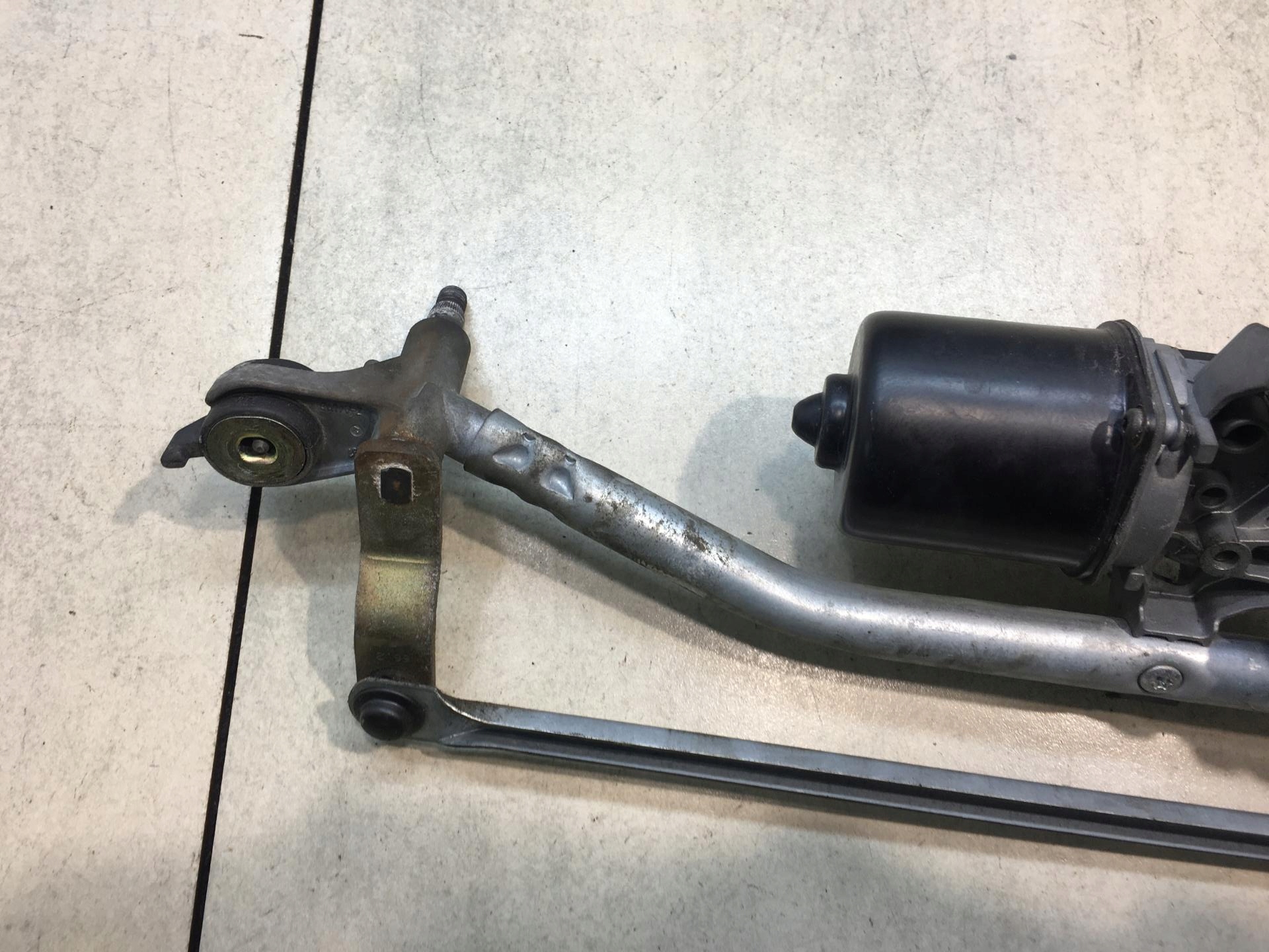 mechanismus stěračů předek CITROEN C2