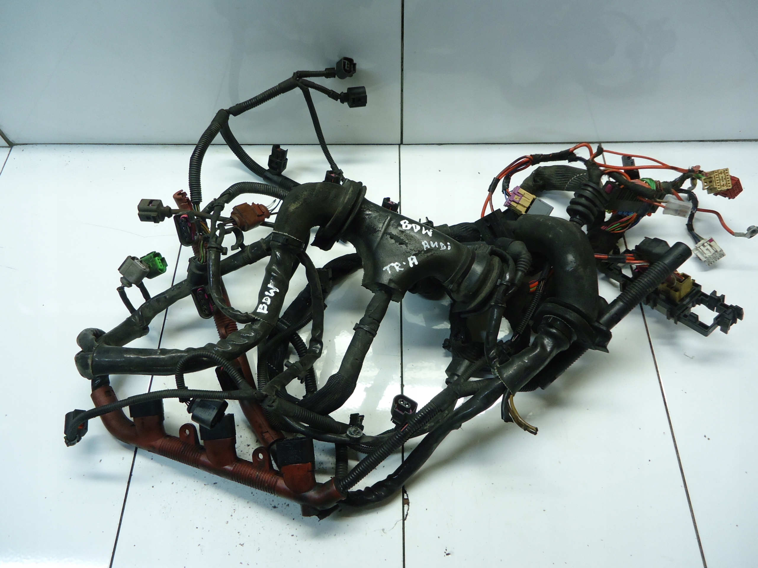 AUDI A6 C6 2.4 V6 2006 BDW bundle motor wiring