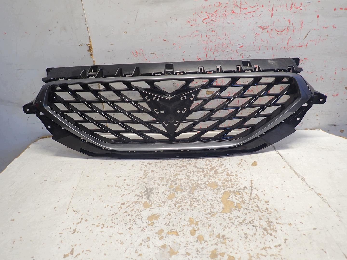 Grill SEAT CUPRA FORMENTOR 2020- 5FF853651C