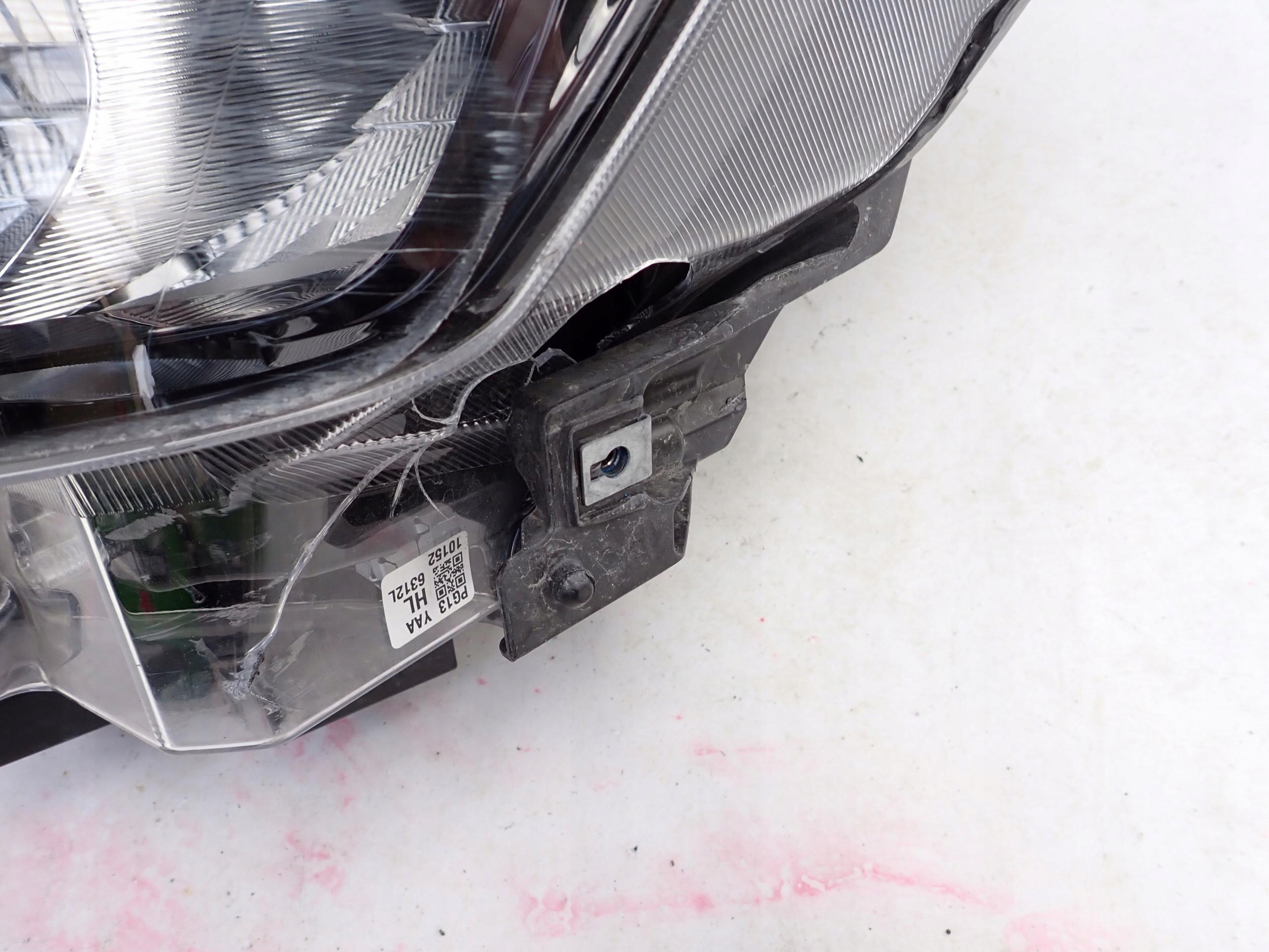 SUZUKI SX4 S-CROSS II 21- light left front front FULL LED PUSZKA
