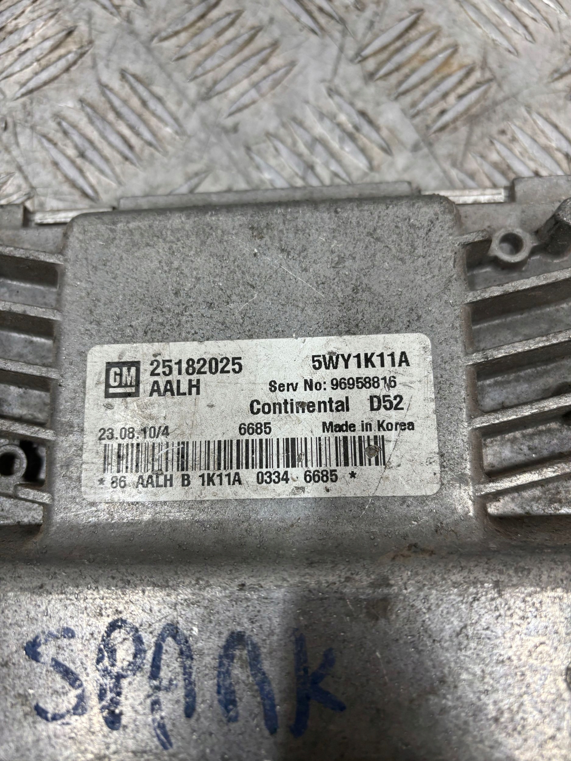 control unit of the engine computer CHEVROLET SPARK 1.0 25182025