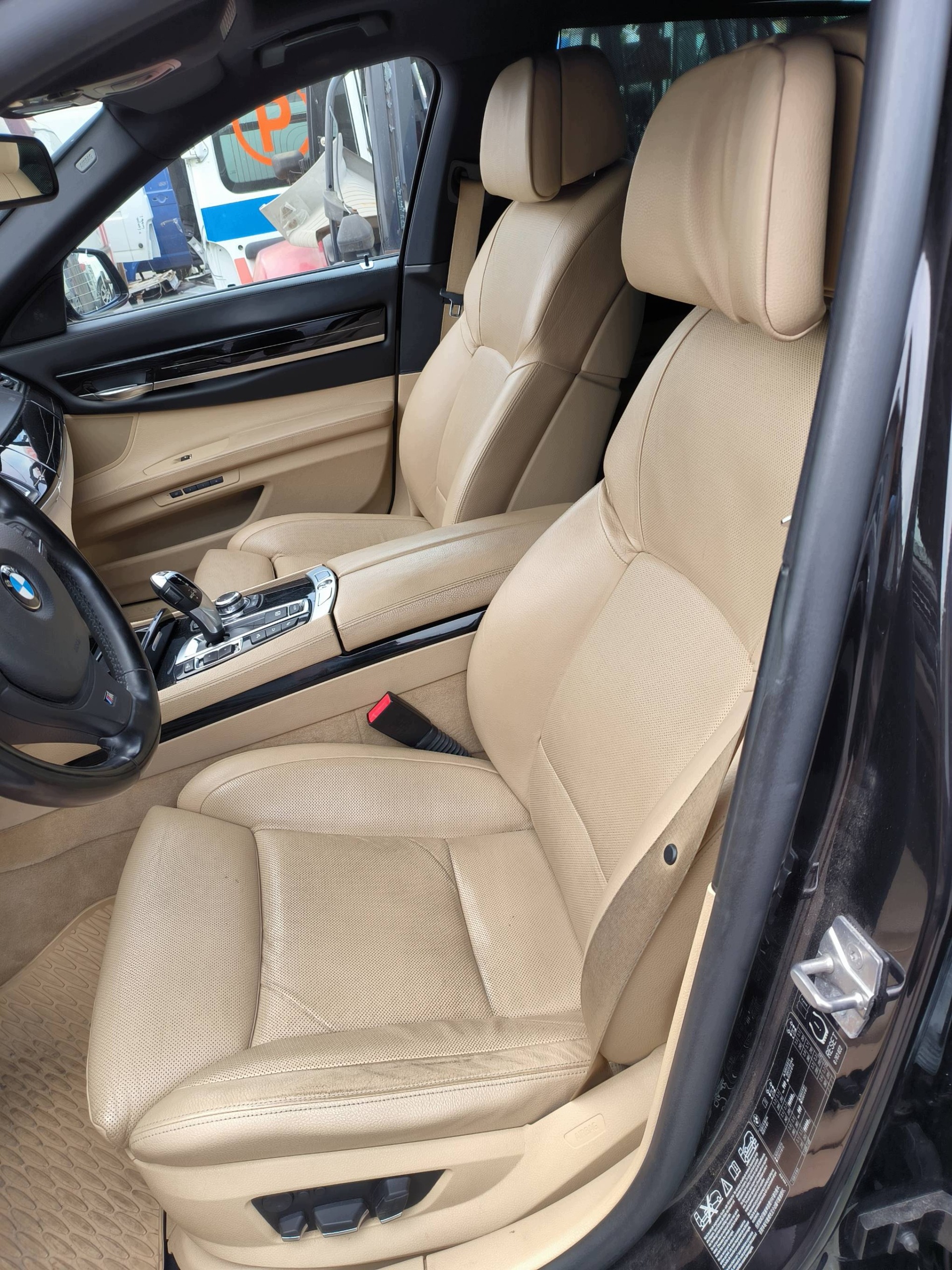 Siège KOMPLET BMW F02 750Li xDrive