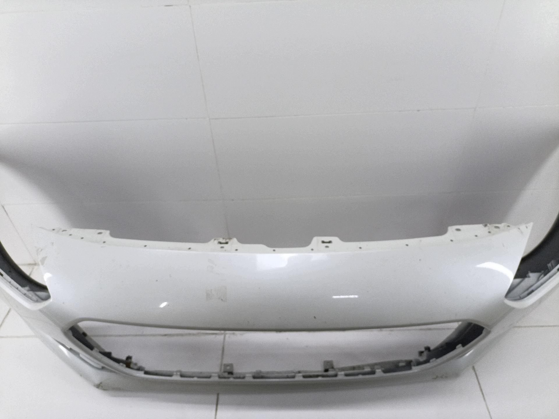 nárazník předek Suzuki Swift 5 2019