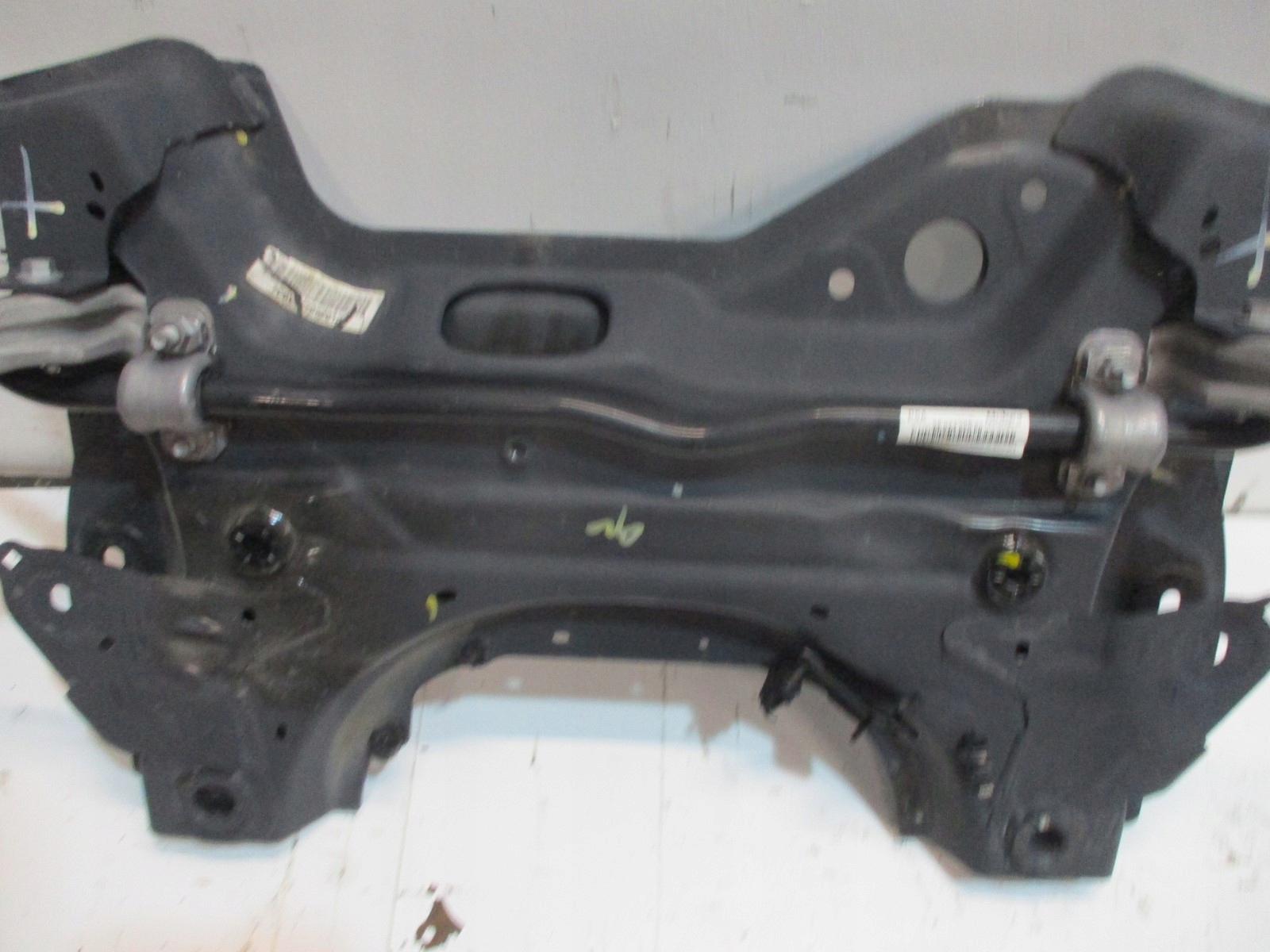 axle beam subframe axle beam PEUGEOT 308 II 1,5D