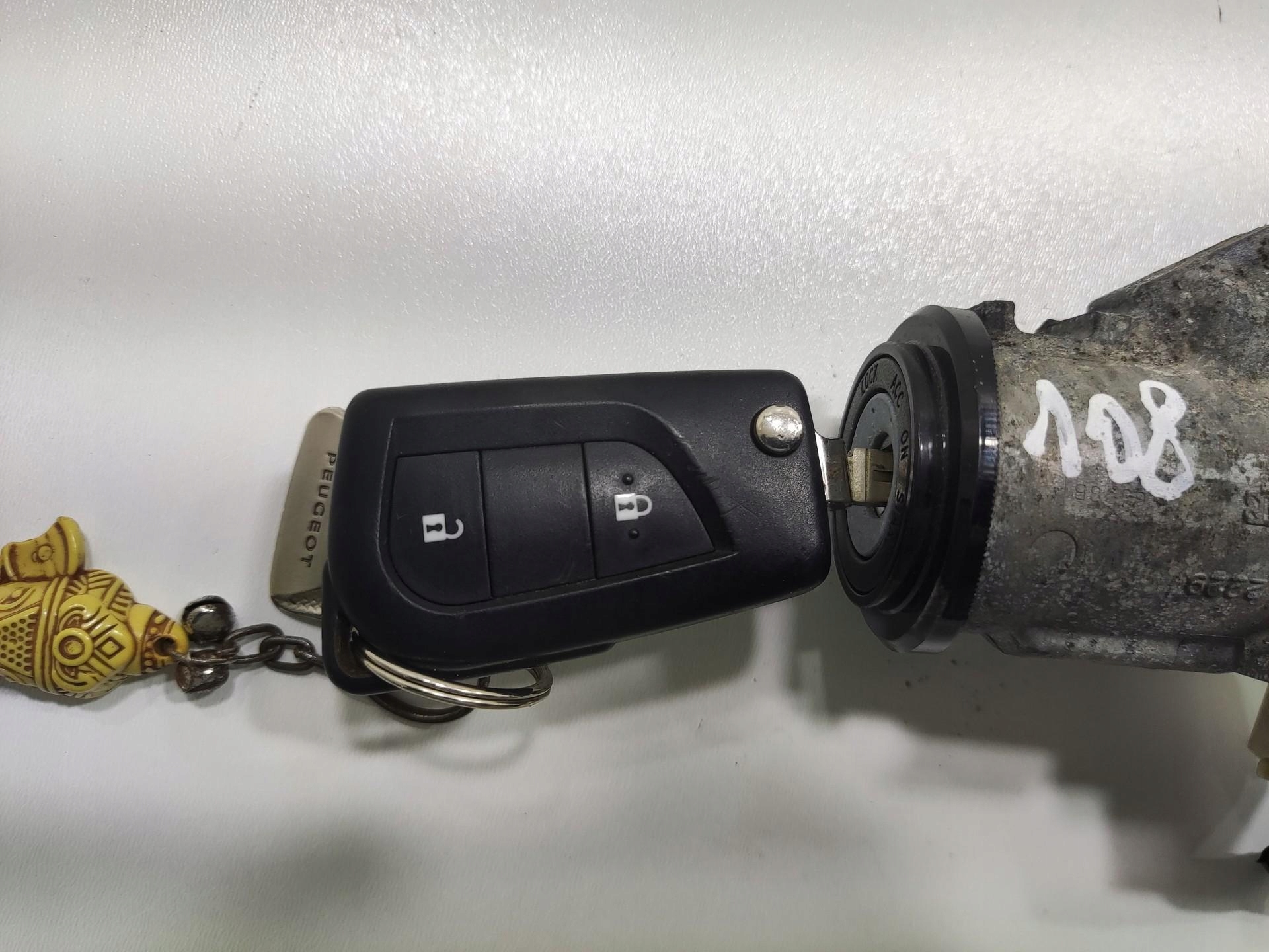 ignition key PILOT PEUGEOT 108 2014-2022 89782-0H020