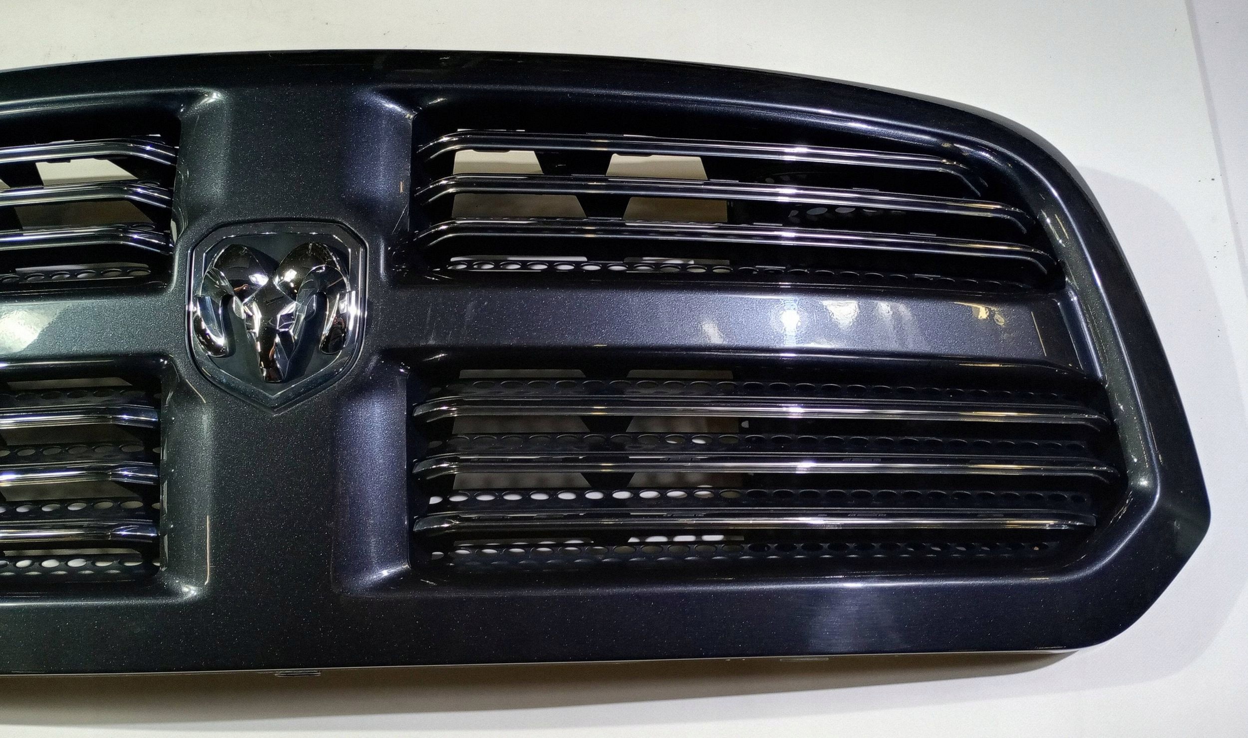 Grill Grill des Kühlers Lüftungsgitter Dodge RAM 1500 2009-2018