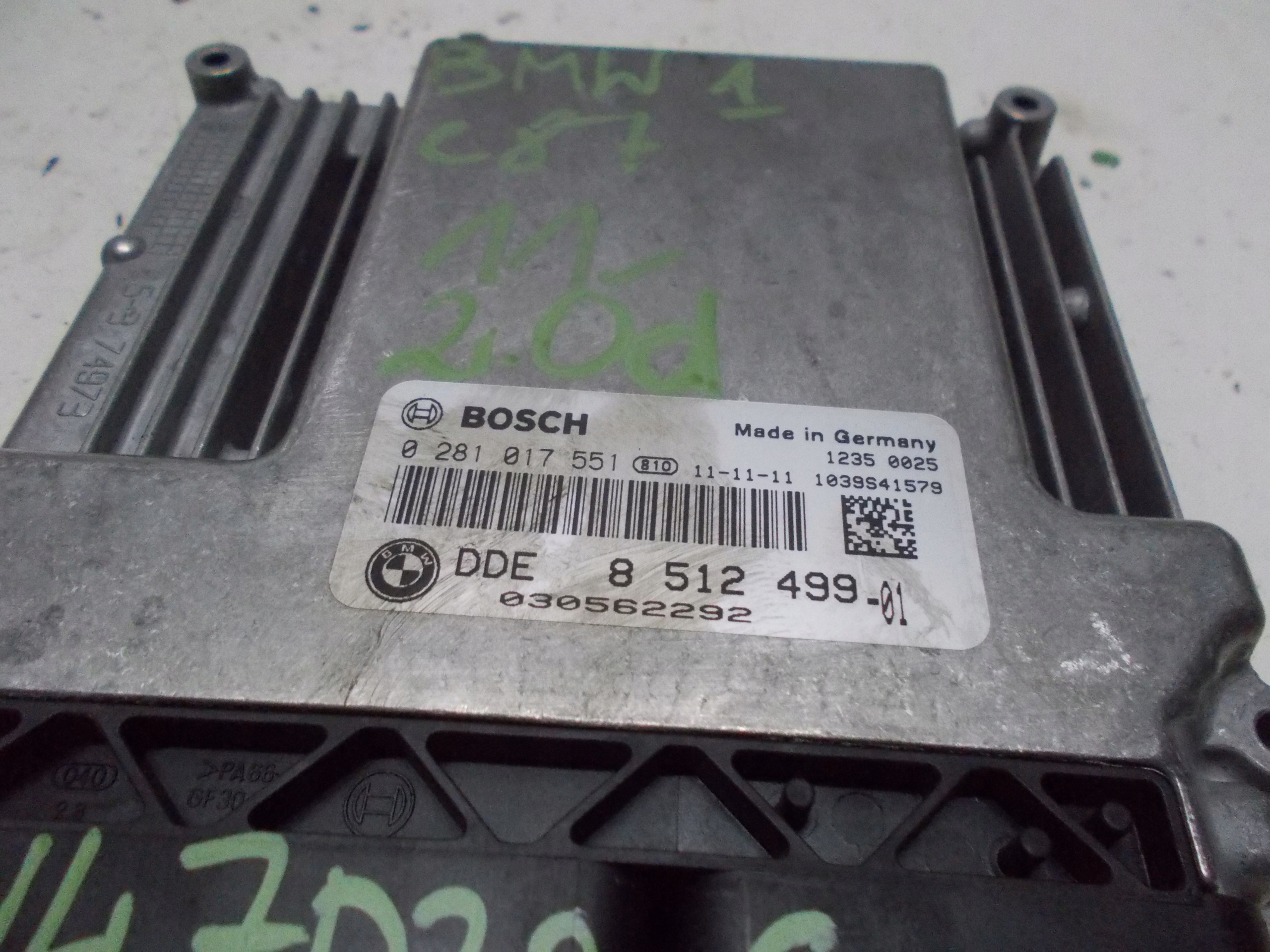 BMW E87 2.0 D 11R control unit computer of the engine 8512499
