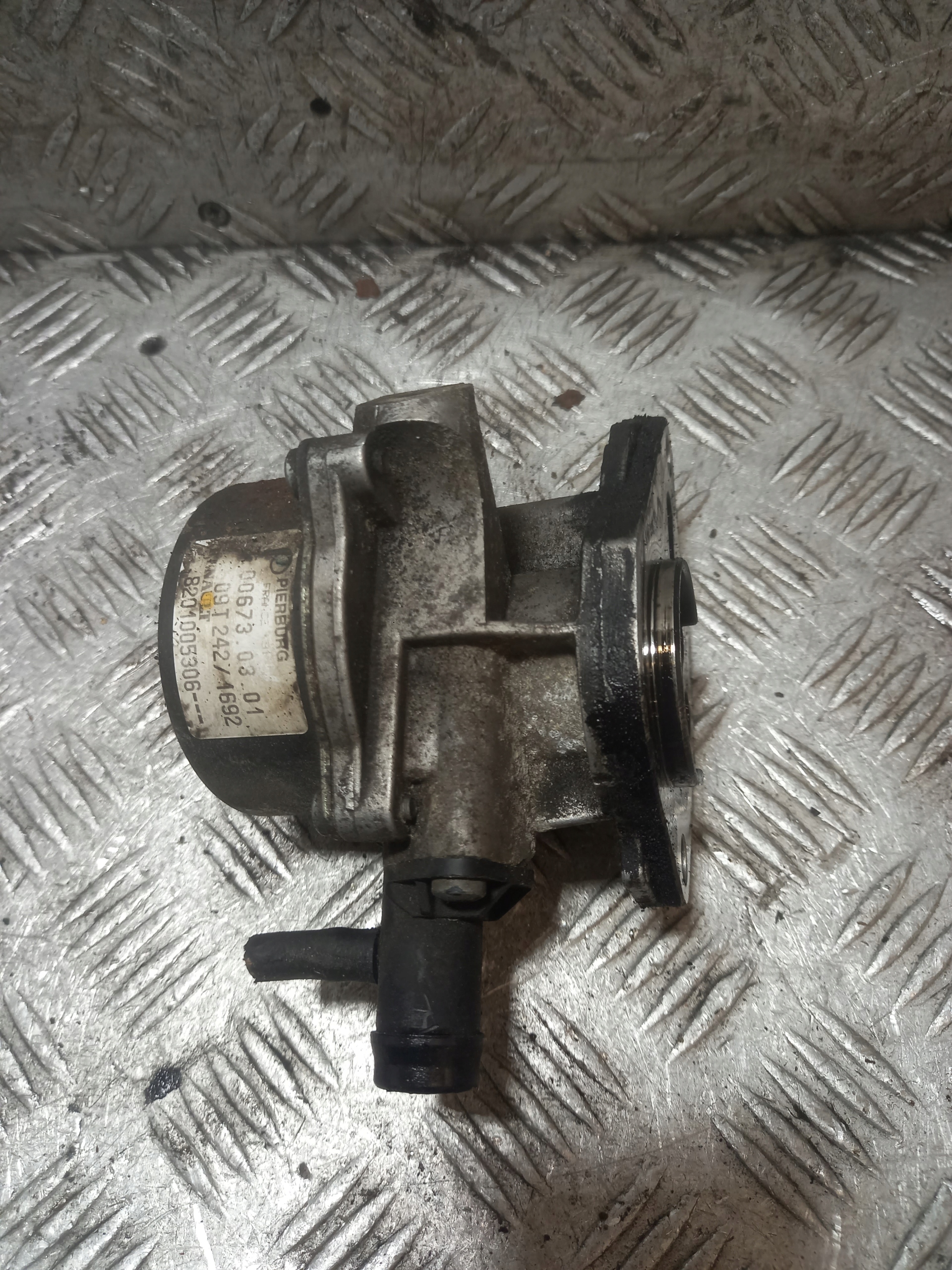 Pompa VACUM VAKUM DACIA LOGAN 8201005306