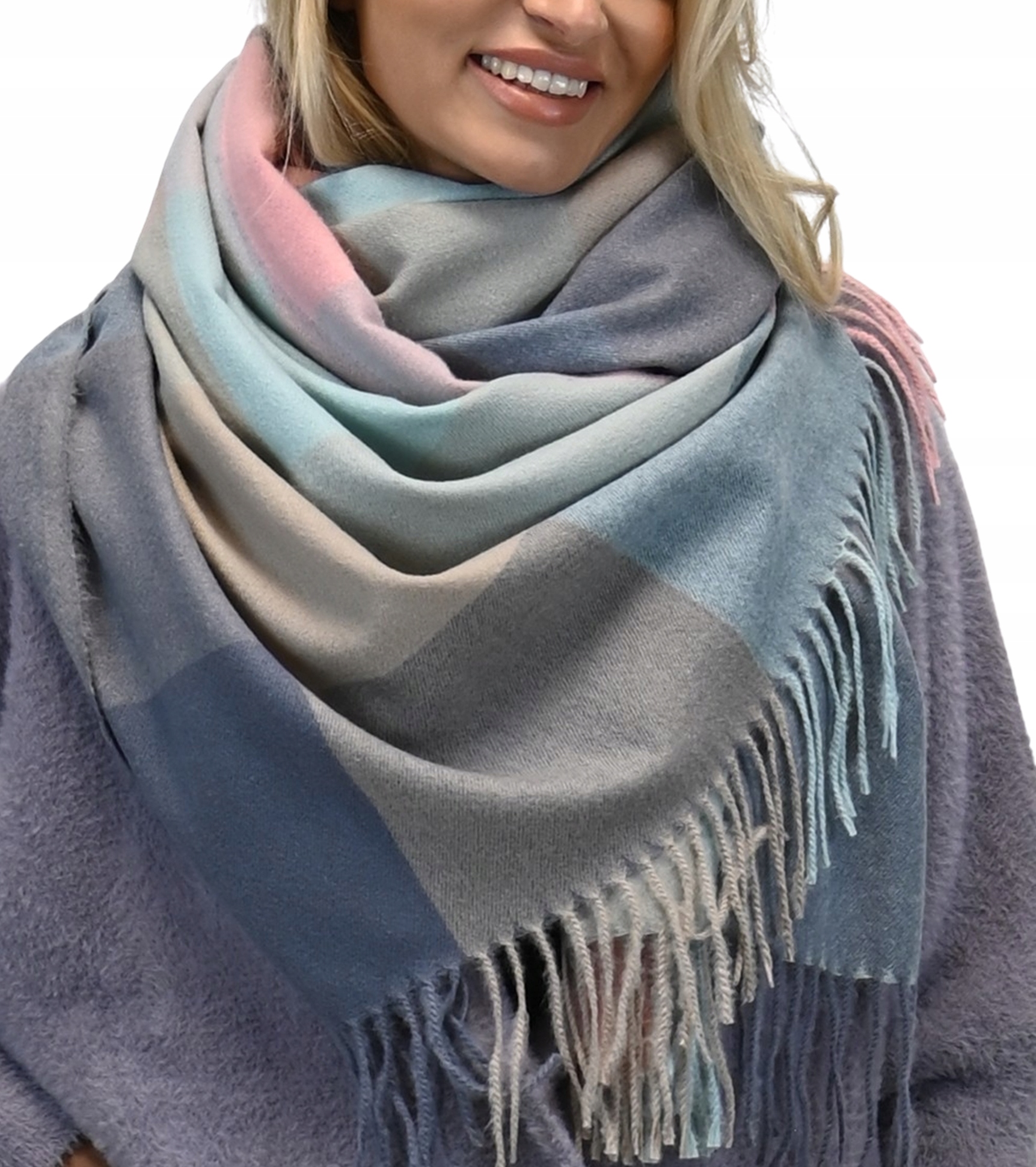 Gruby szalik szal w KRATĘ frędzle wz4 Rodzaj szal