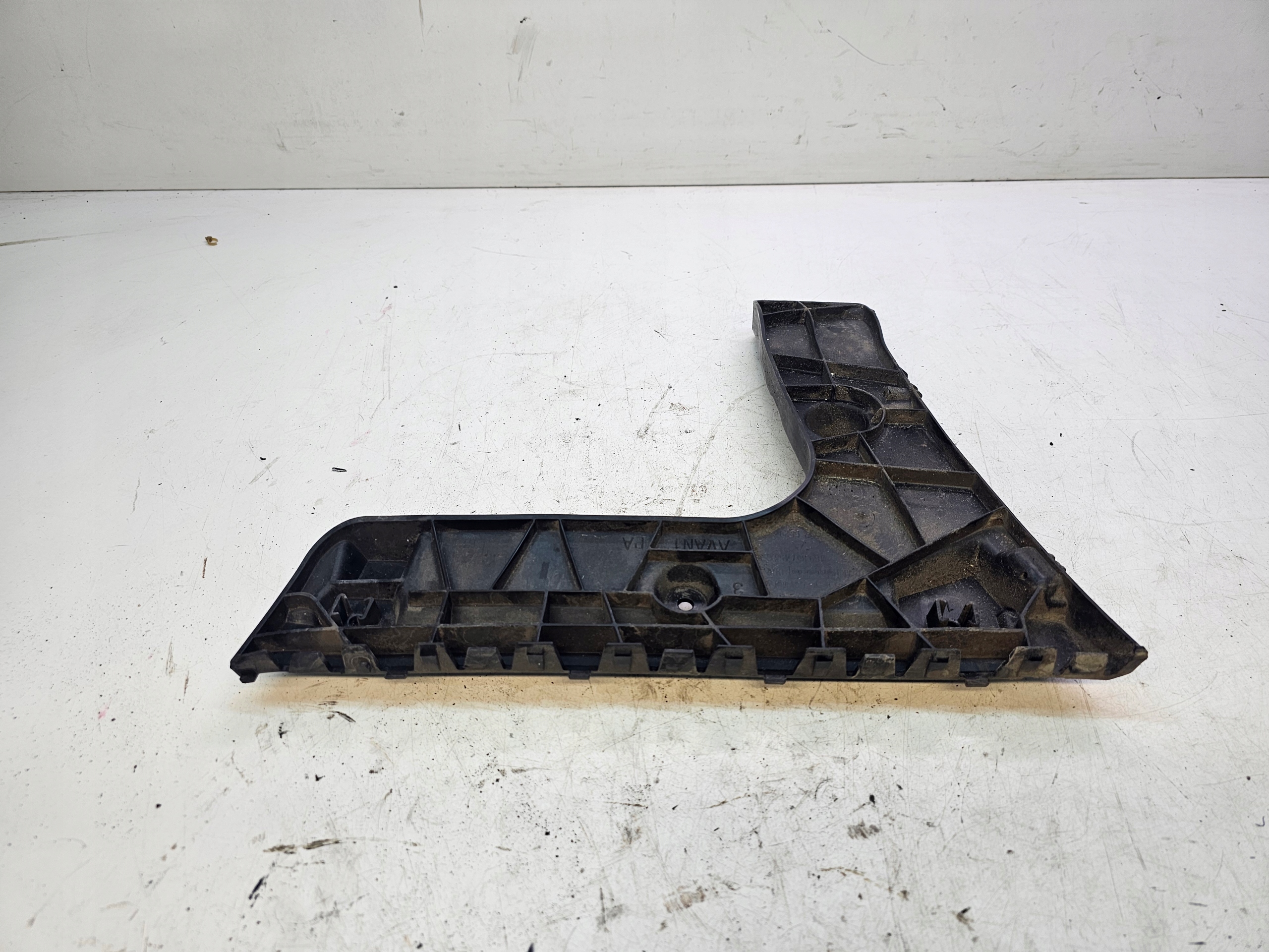 bumper bracket left rear part AUDI A6 C7 AVANT 4G9807453G