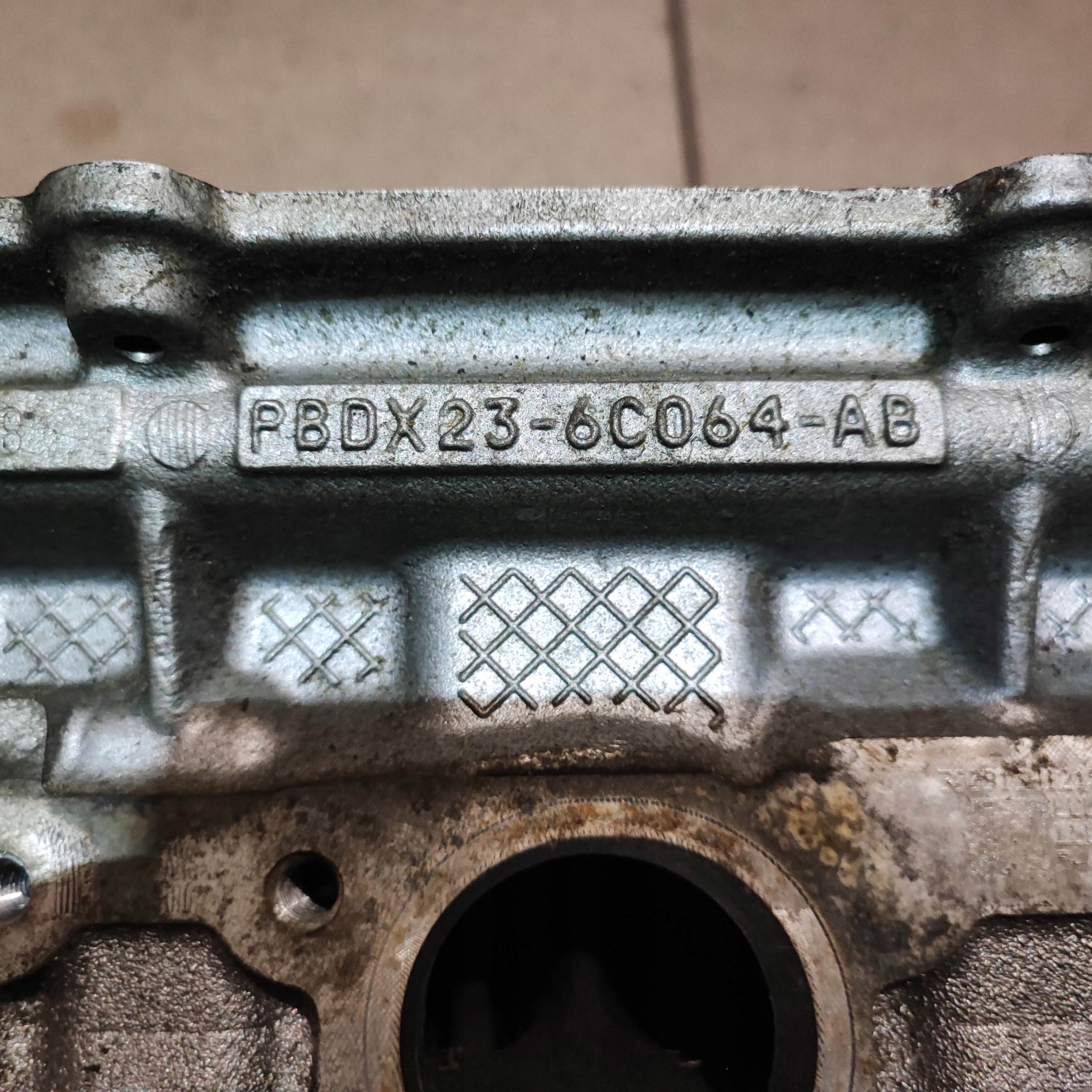 GŁOWICA JAGUAR XJ X351 XE XF RANGE ROVER 3.0 SC Typ silnika Benzyna