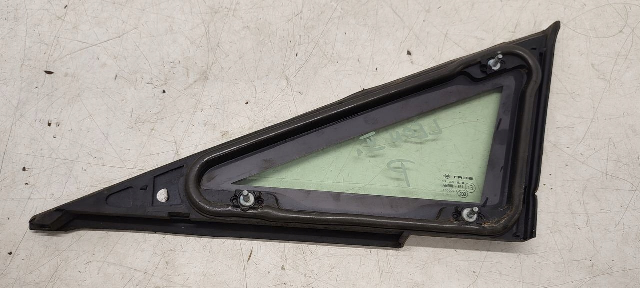 window trojkat right front Seat Leon II LIFT 1,2 TSI 2011r