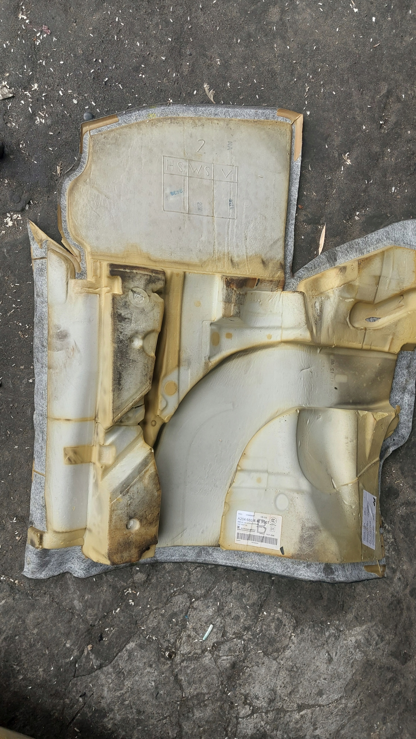 Mercedes-Benz C W204 07-14 front side right mats floor front