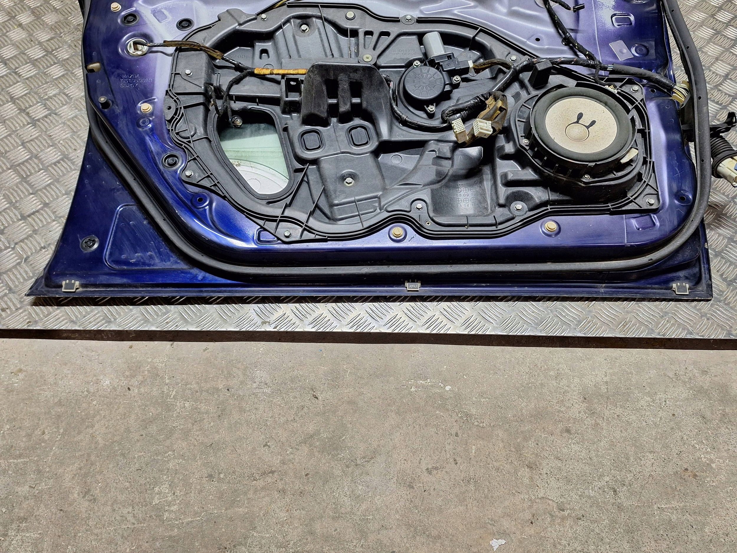 door left front MAZDA 6 GH 07-12 complete