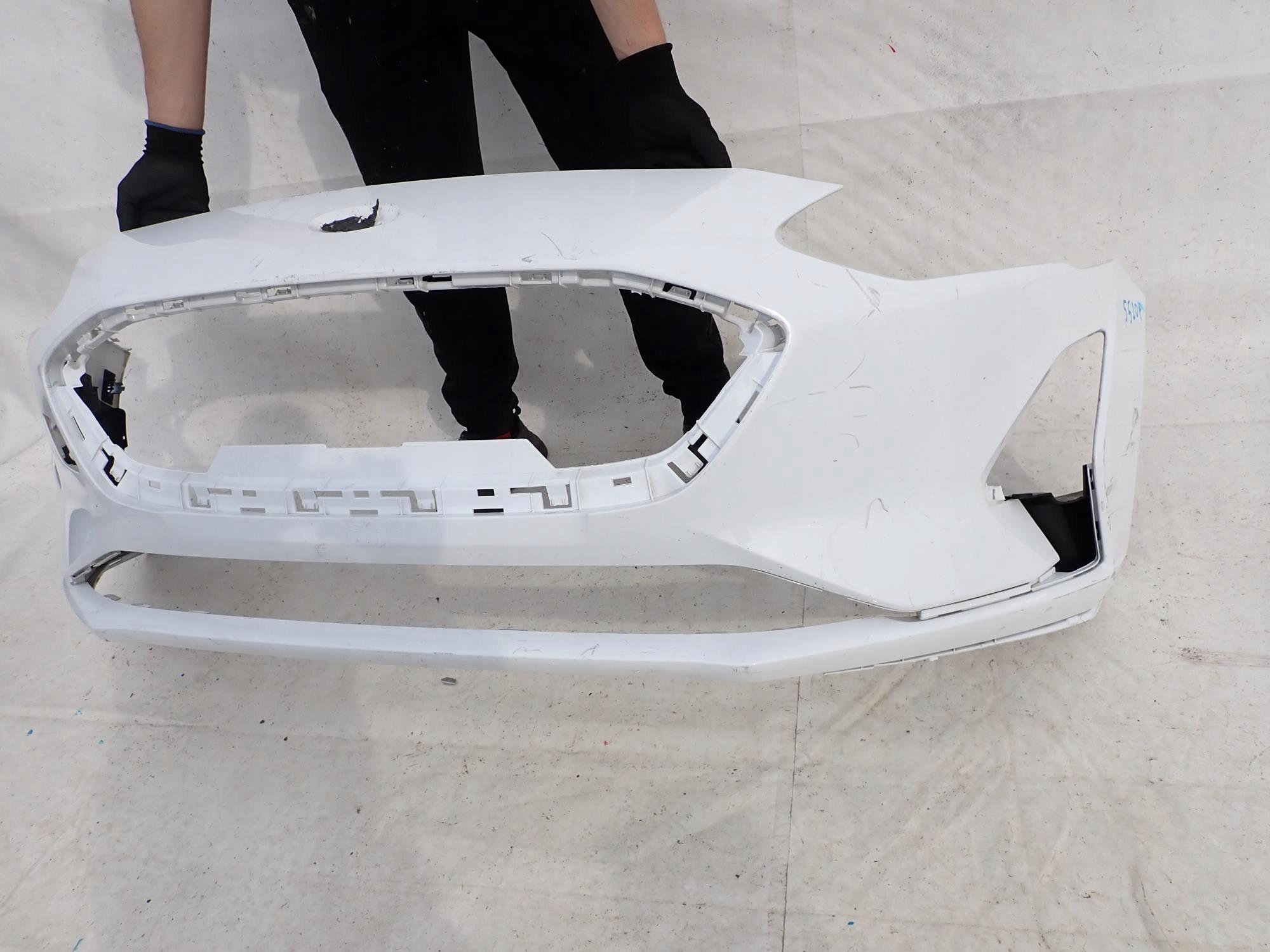 FORD FOCUS IV 4 MK4 18- bumper front front PDC