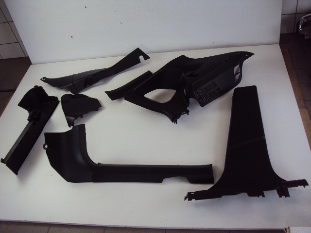 ОБШИВКА КРЫШКИ ПРАВАЯ СТОРОНА NISSAN QASHQAI II FL