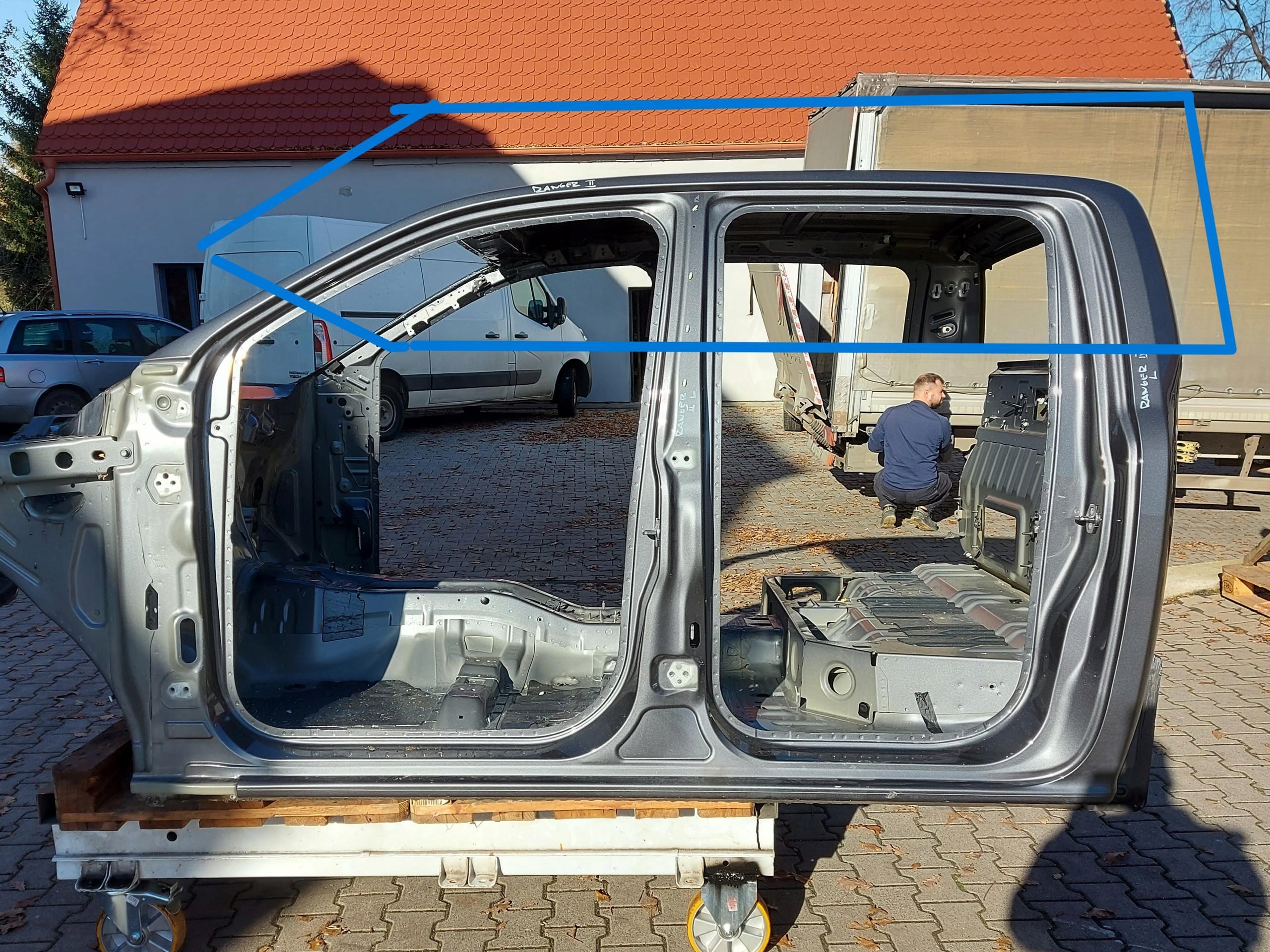 Ford Ranger VI 6 dach blende abdeckung 2AB 2024+