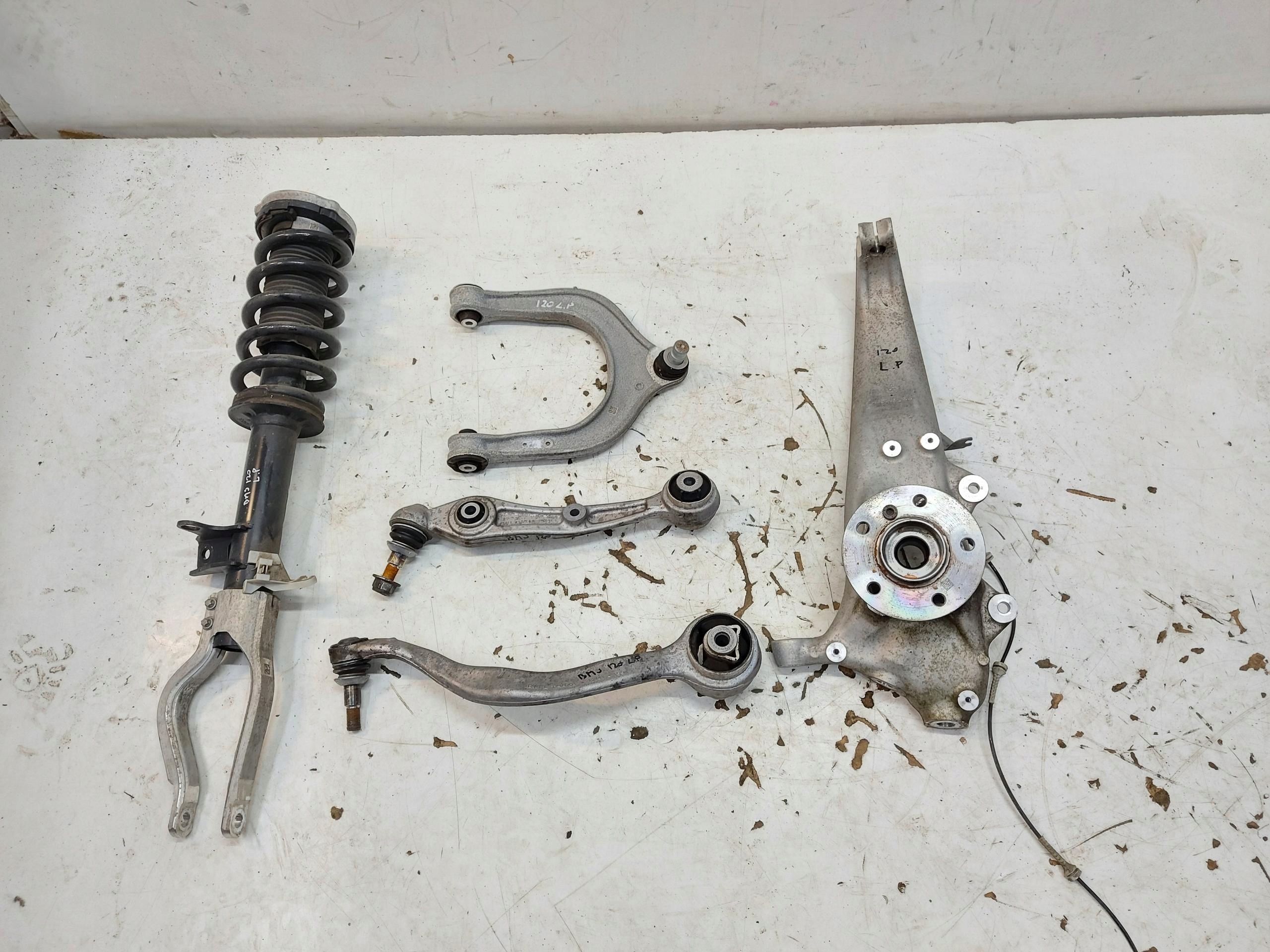 BMW iX i20 2023, Xdrive50 arm shock absorber swing left front