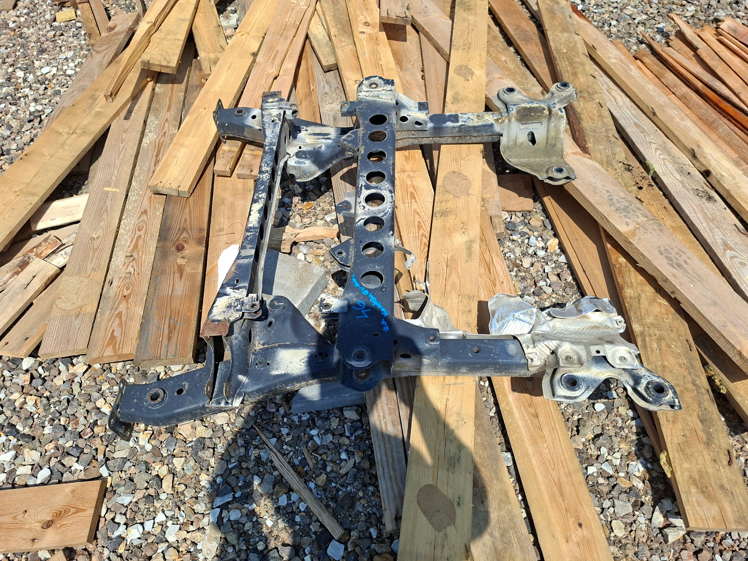 subframe axle beam front MERCEDES VITO 2018R. original