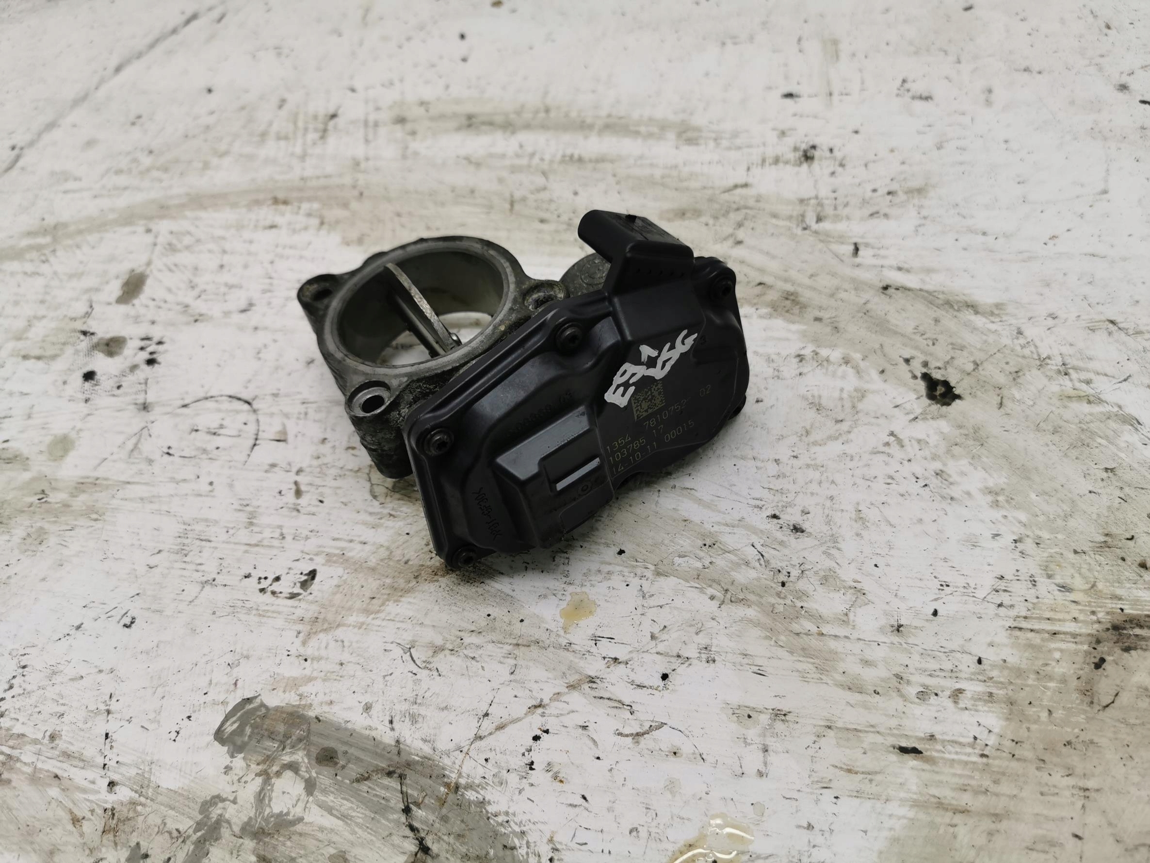 throttle flap BMW SERIA 3 E90 E91 / LCI 7810752