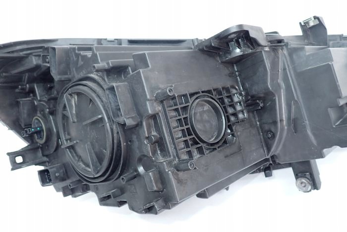 BMW F45 F46 2 14- reflektor left light left 7422573-02