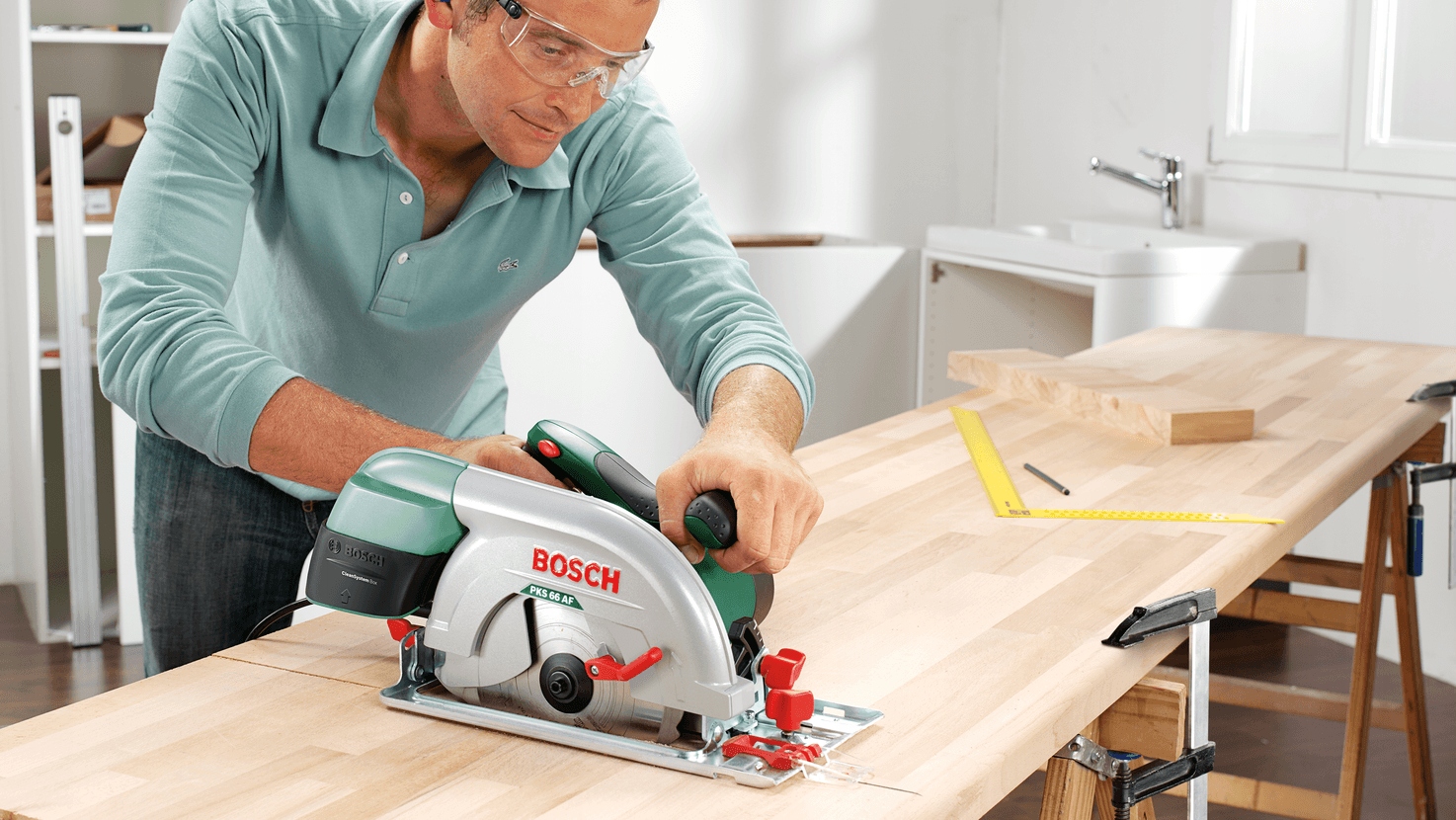 PIŁA TARCZOWA BOSCH 1600 W 30 mm Marka Bosch