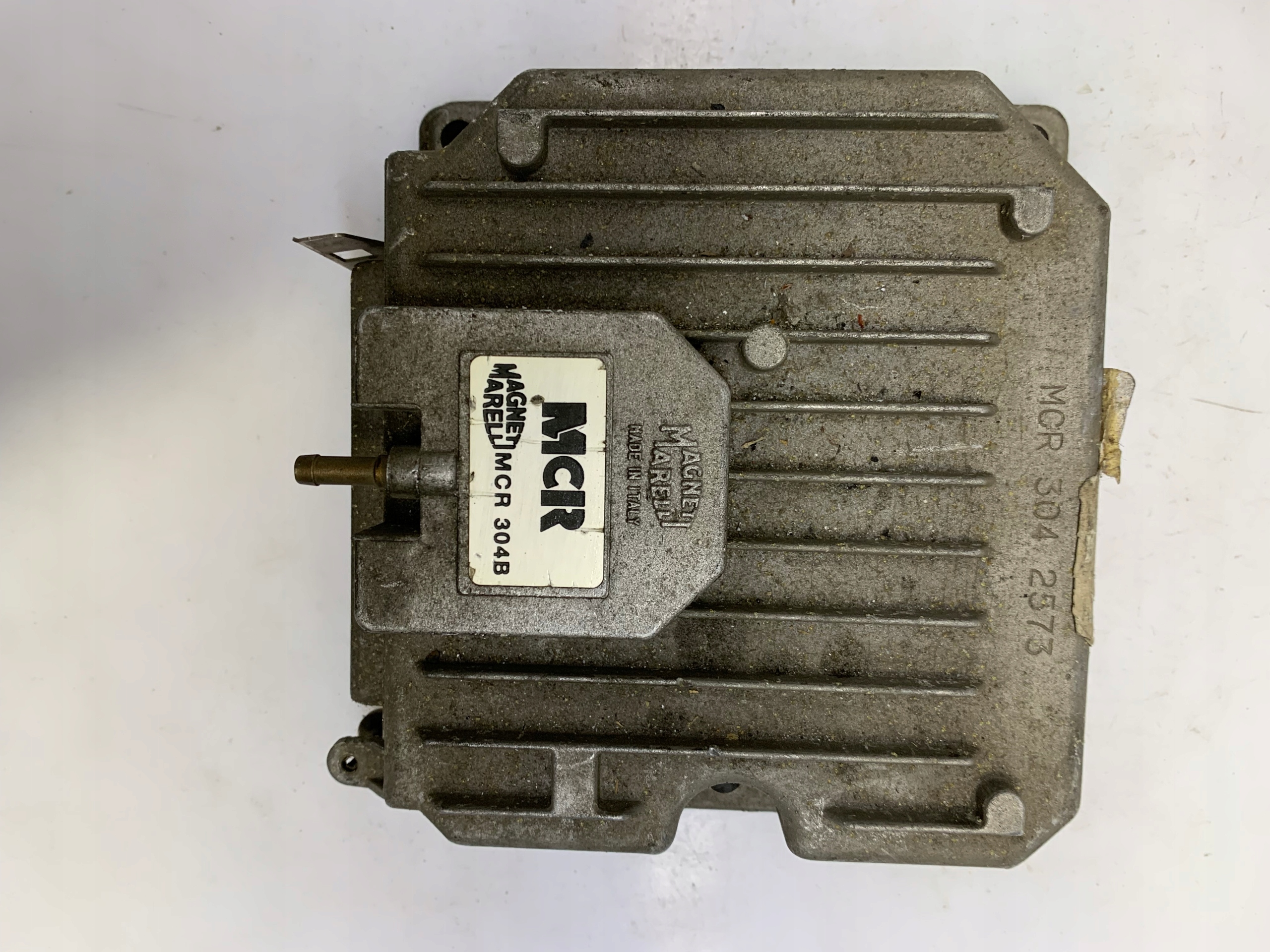 control unit of the engine IVECO DAILY II 2.5 MCR304B