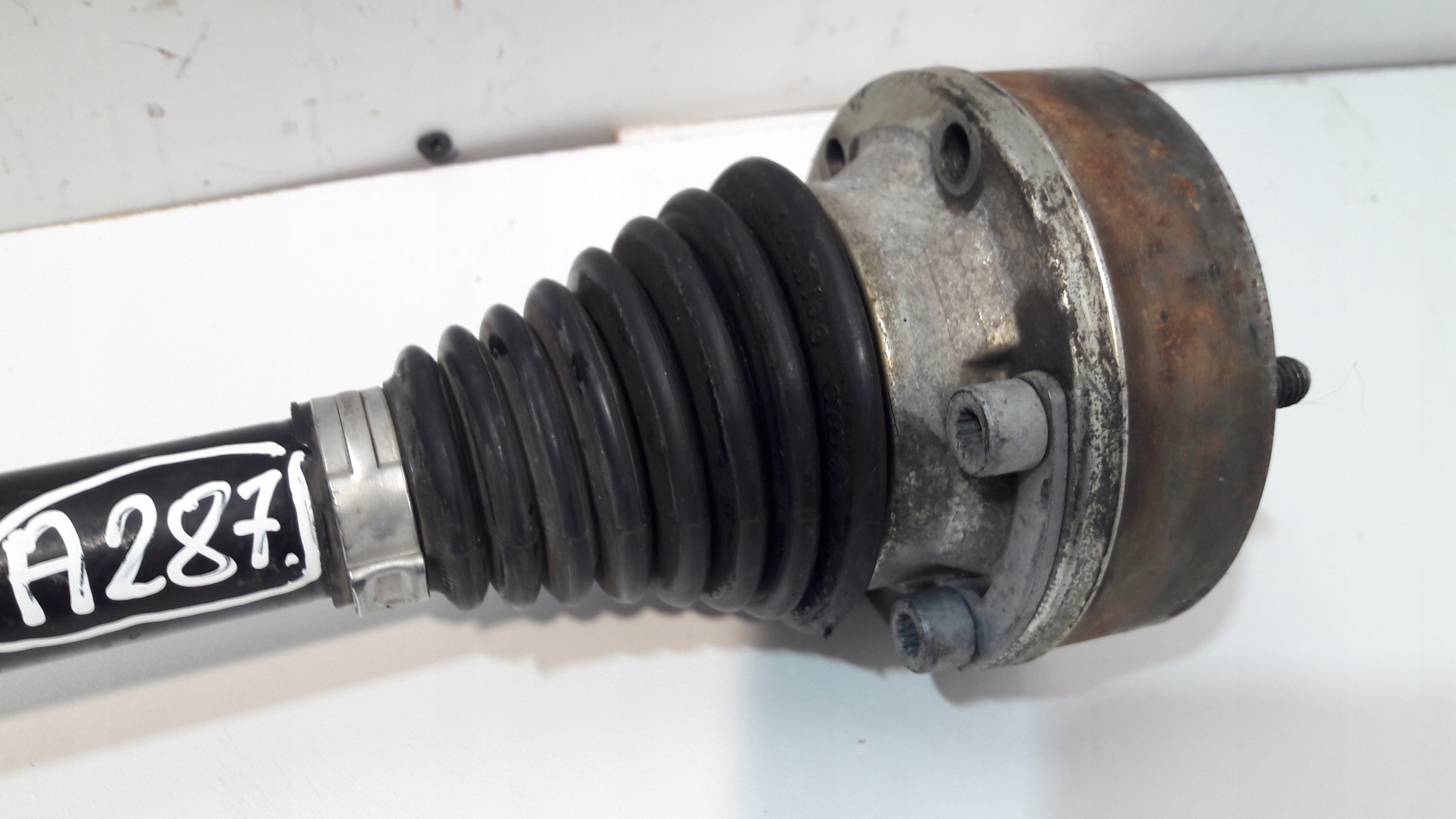semi-axis left front VW SKODA AUDI 2017 ----07271LB SEAT LEON