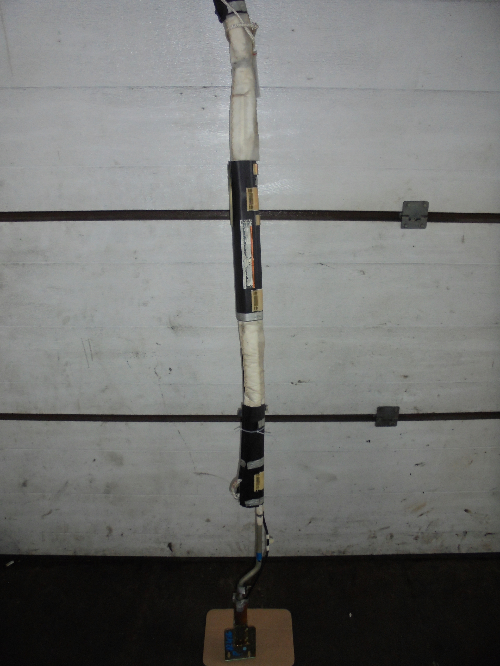 пиропатрон воздушная правая LINCOLN NAVIGATOR 2004