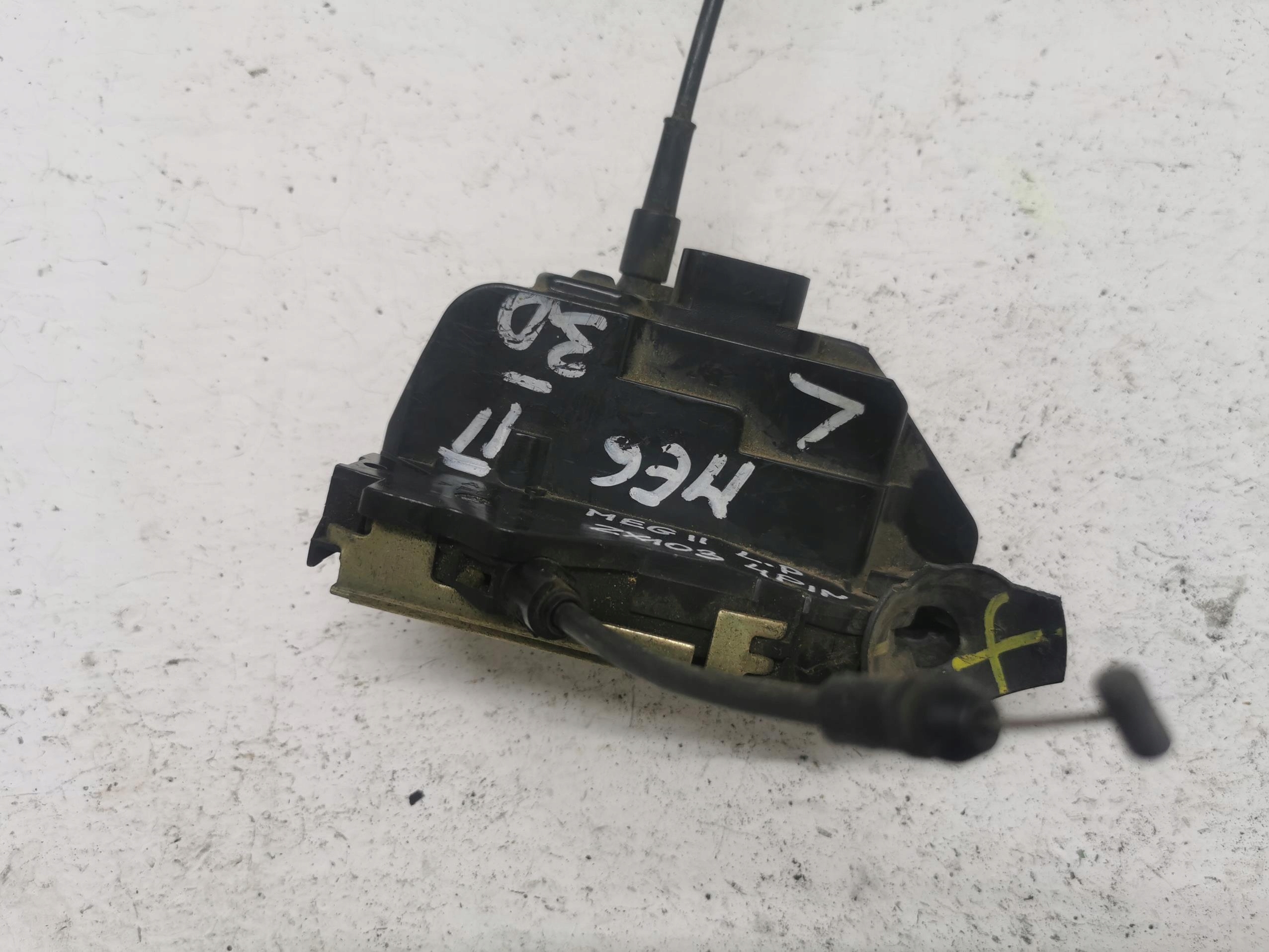 lock door left front RENAULT MEGANE II 4 PIN EU
