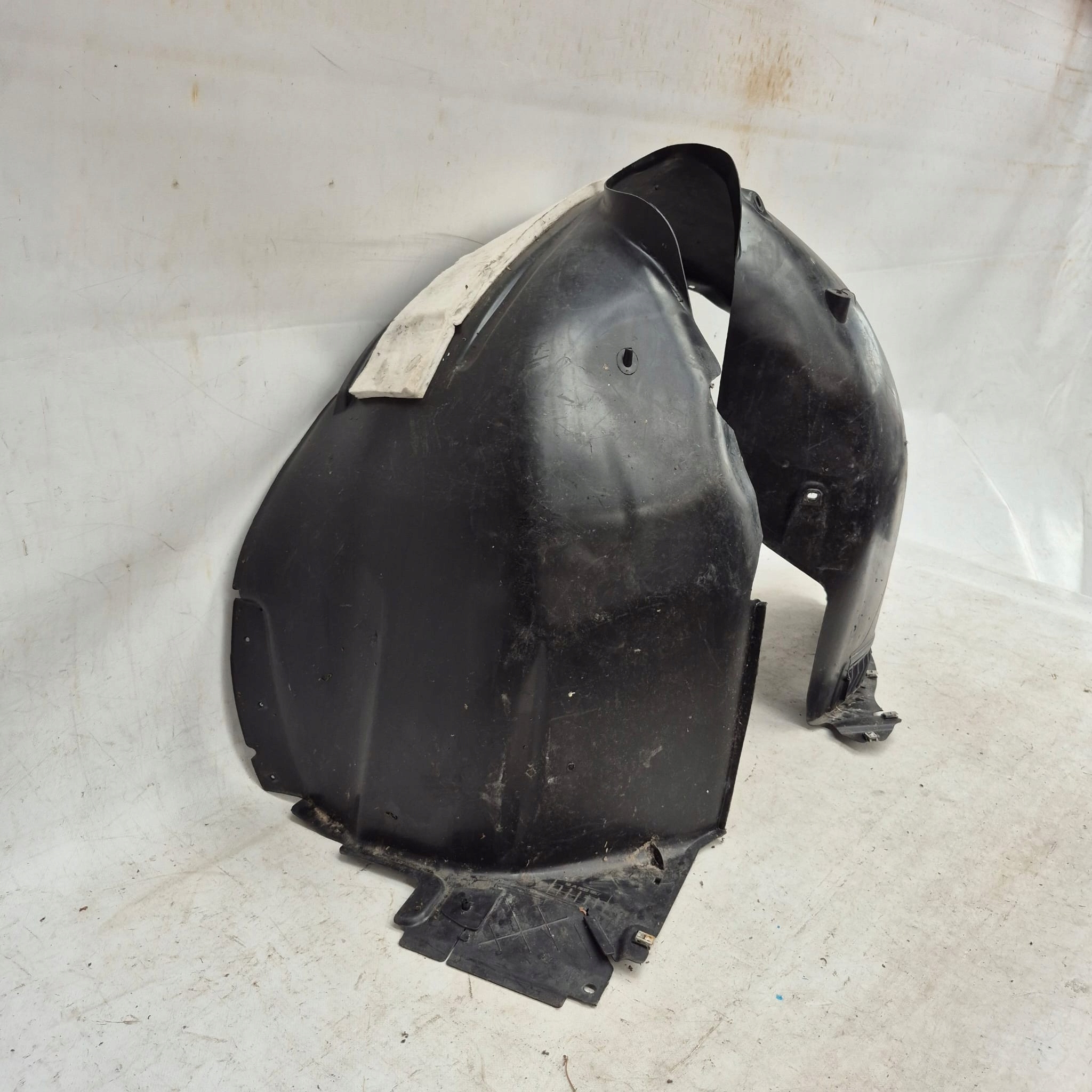 SKODA ENYAQ 5LA 20- mudguard left front front 5LA809961