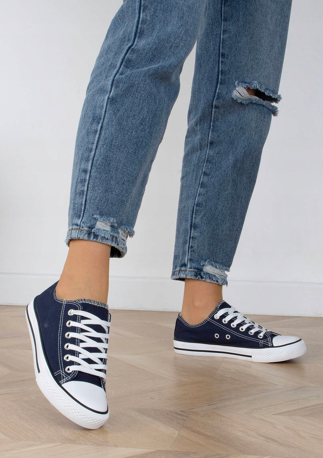 KLASYCZNE NISKIE SNEAKERSY TRAMPKI TENISÓWKI CONV Model inny