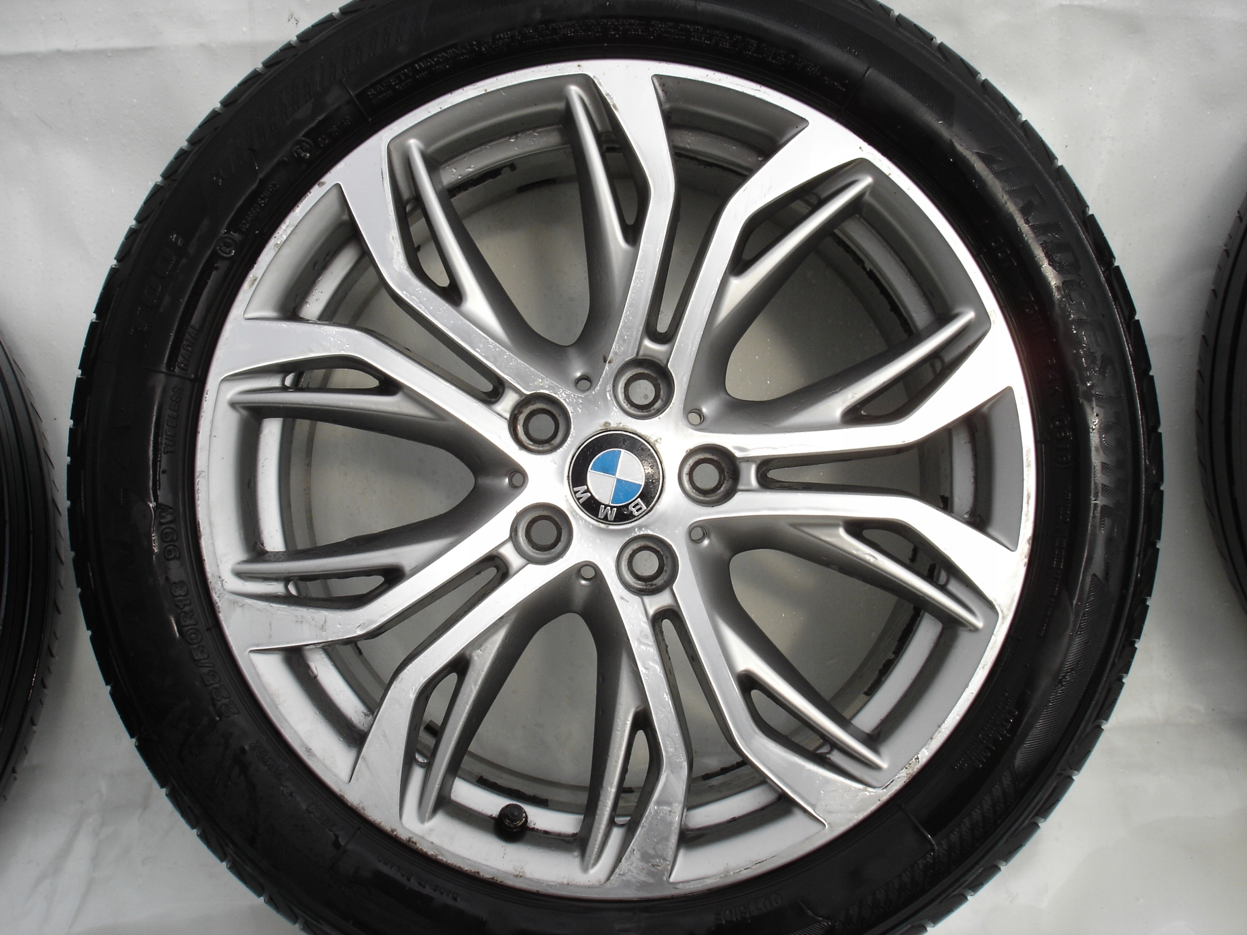 BMW X1 F48 wheels discs 225/50/18