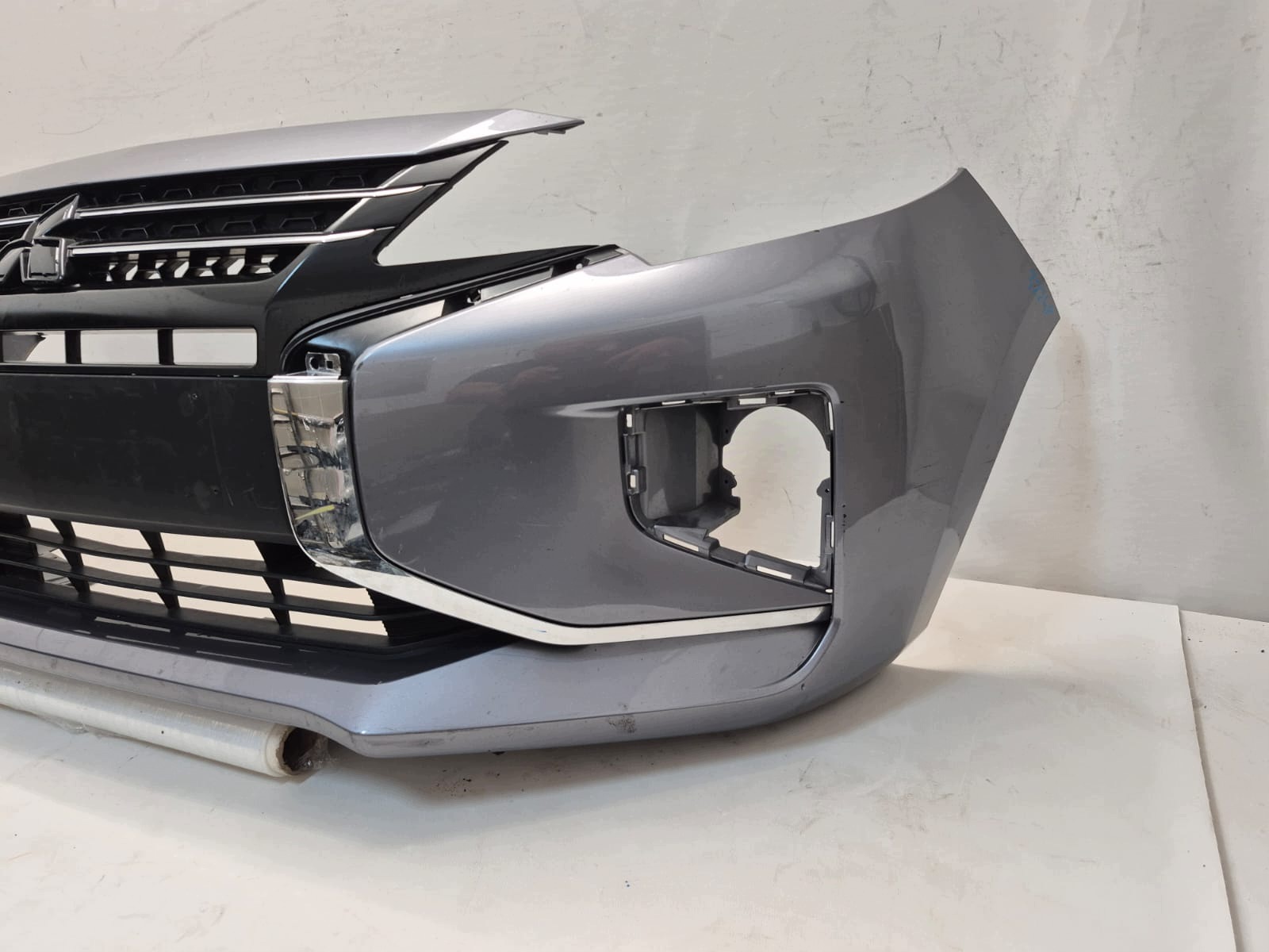 MITSUBISHI SPACE STAR II 2 LIFT 19-24 bumper front front 6400J973ZZ