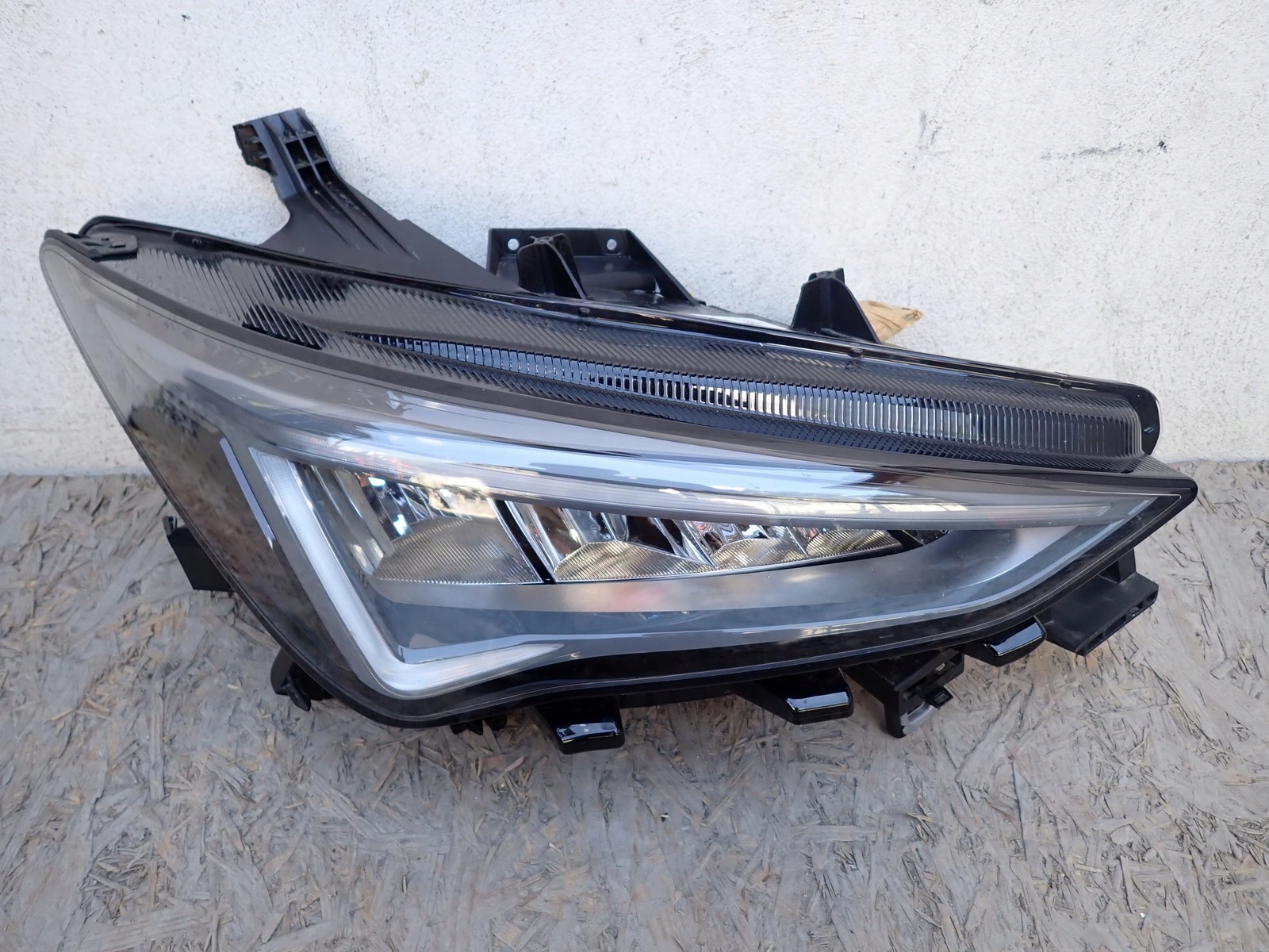 Licht rechts REFLEKTOR rechts FULL LED CUPRA BORN 10E K11 2021- 10F941008K