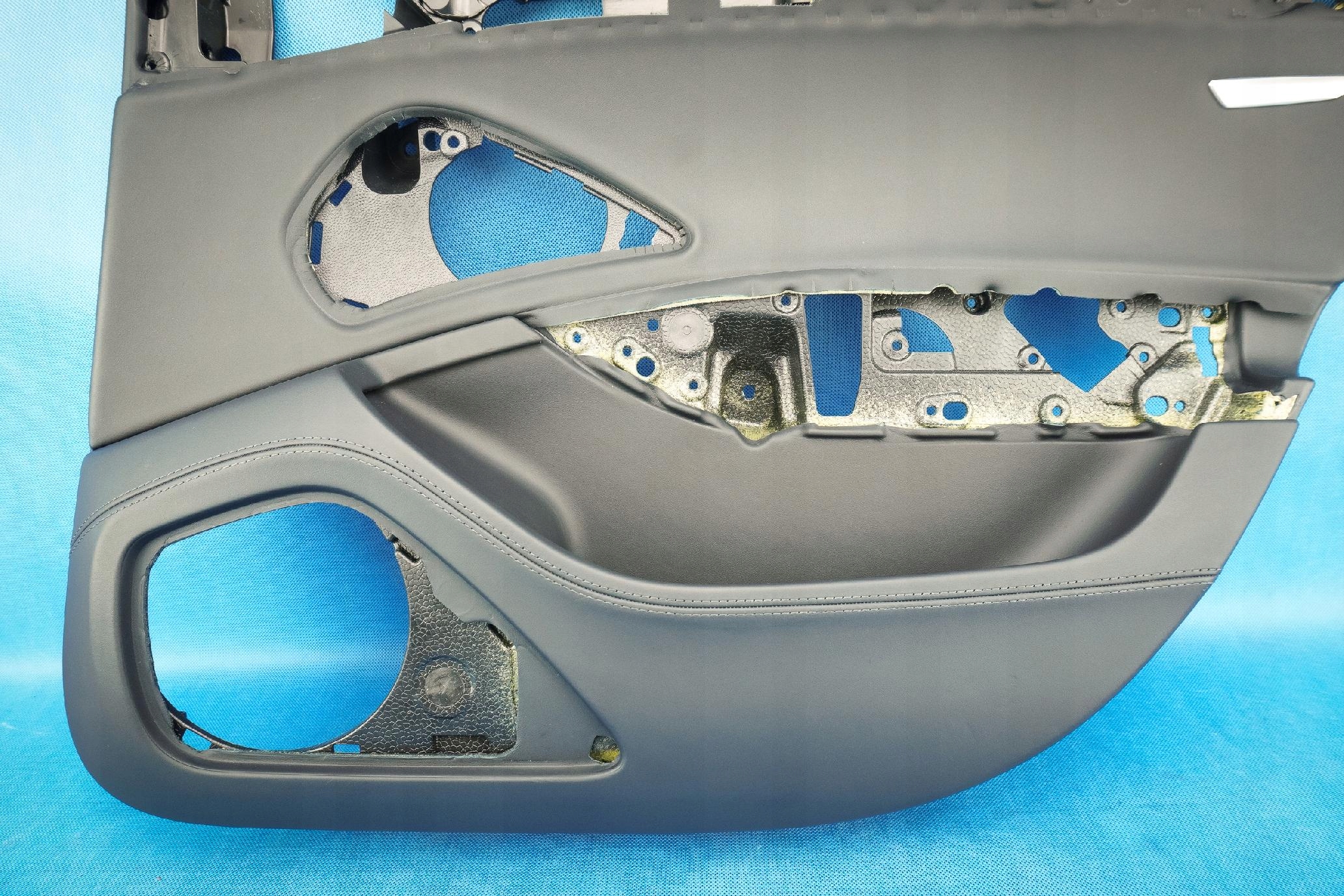 upholstery side door rear part right leather Audi A8 4H