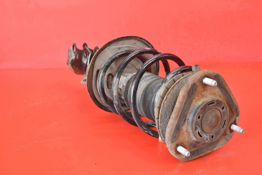 shock absorber right front 48510-02E70 TOYOTA COROLLA E18 1.6 VALVEMATIC 13-19