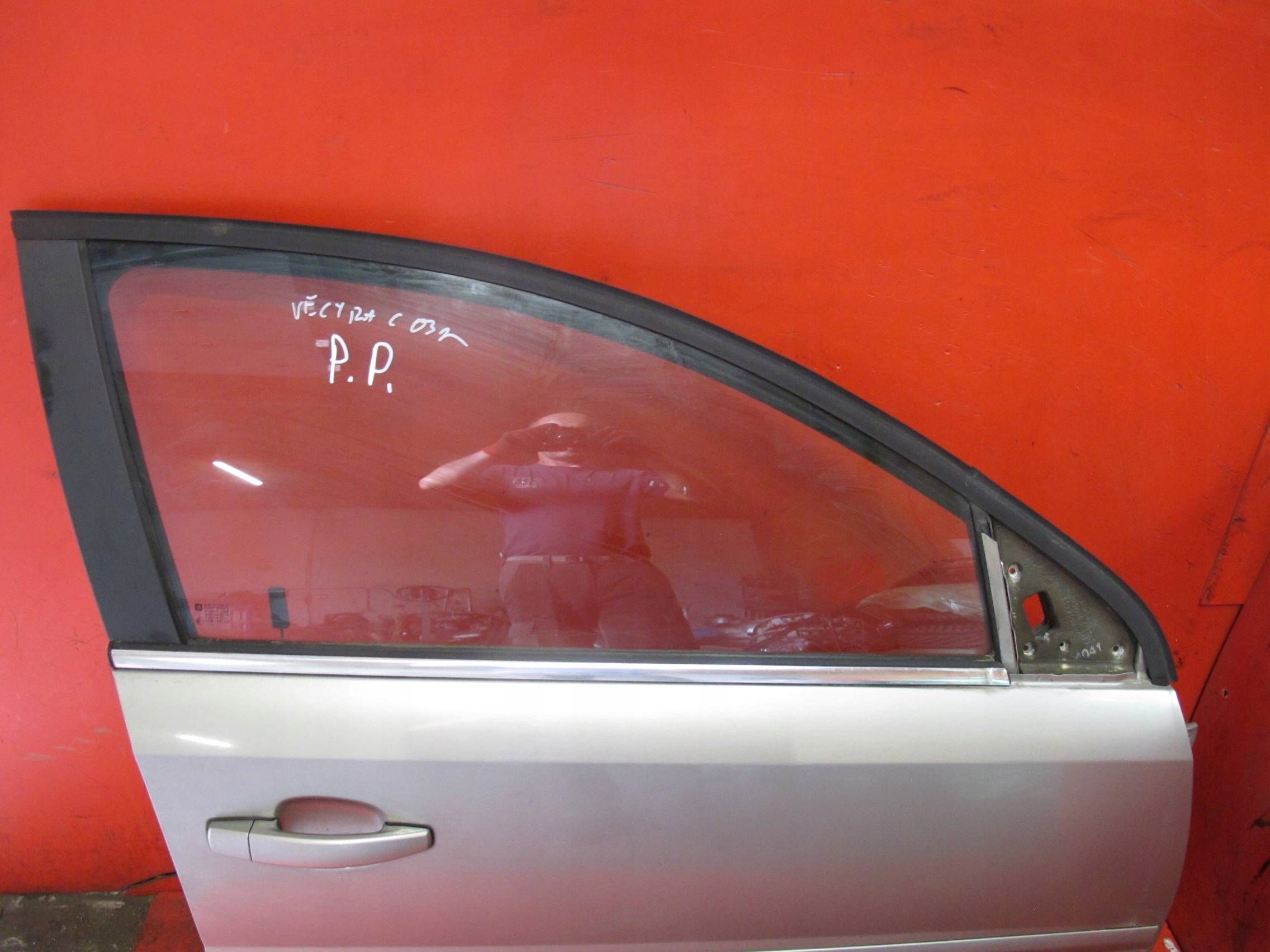 OPEL VECTRA C Z02 02- GTS door front front right silver Z158 158